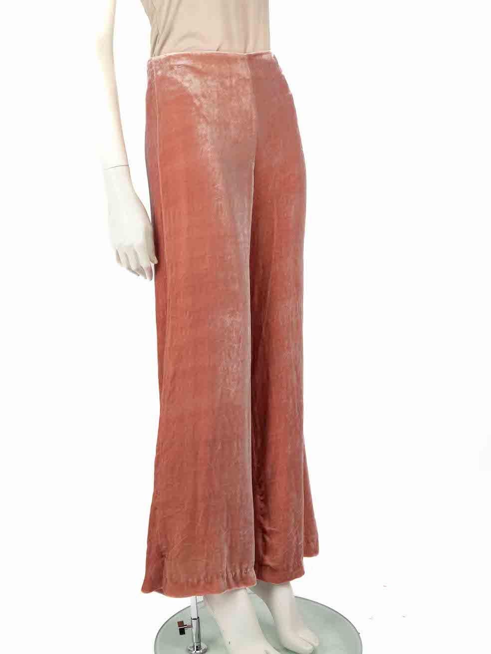 CONDITION is Never worn. No visible wear to trousers is evident, however there is a small pull to the weave at the hook fastening due to poor storage on this new STAUD designer resale item.
 
 
 
 Details
 
 
 Pink
 
 Velvet
 
 Trousers
 
 Wide leg
