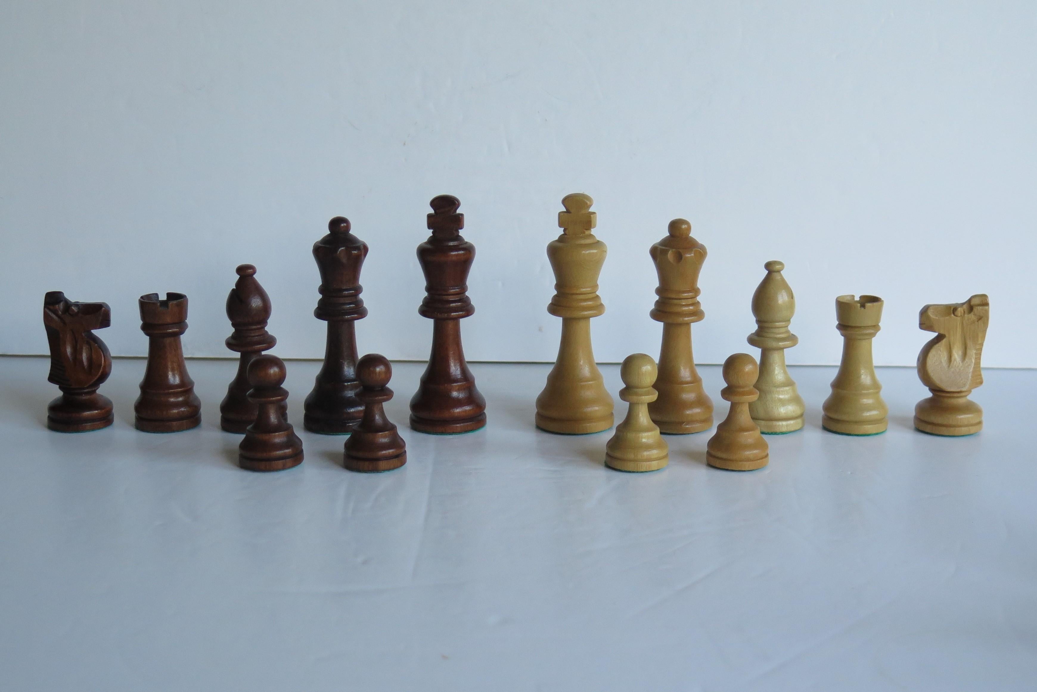 Mid-Century Modern Staunton 3.5 Hardwood Weighted Chess Set Original Box 3.5inch Kings, Ca 1950