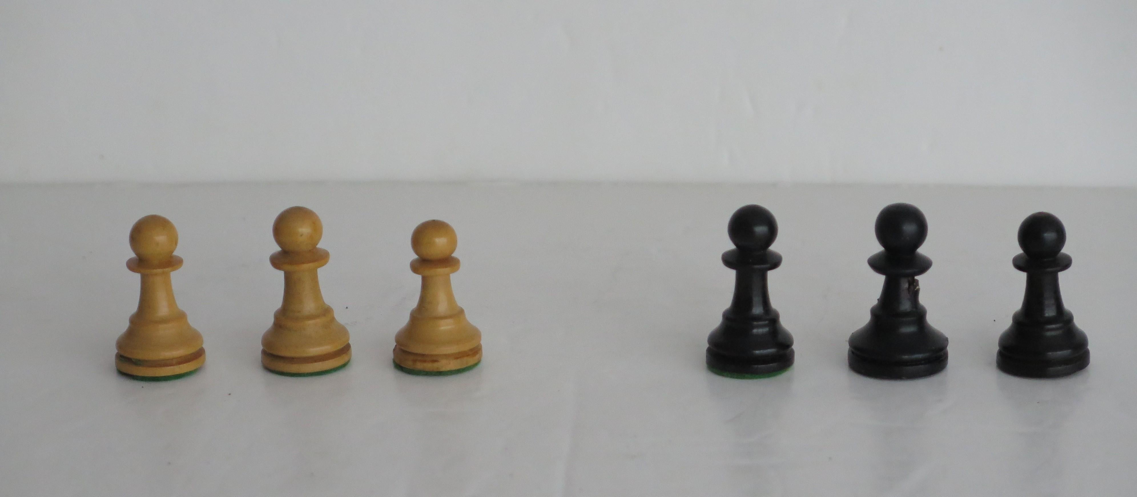 Staunton Fierce Knight Weighted Chess Set 6.5cm Kings Carved oak Box, Ca 1920 1