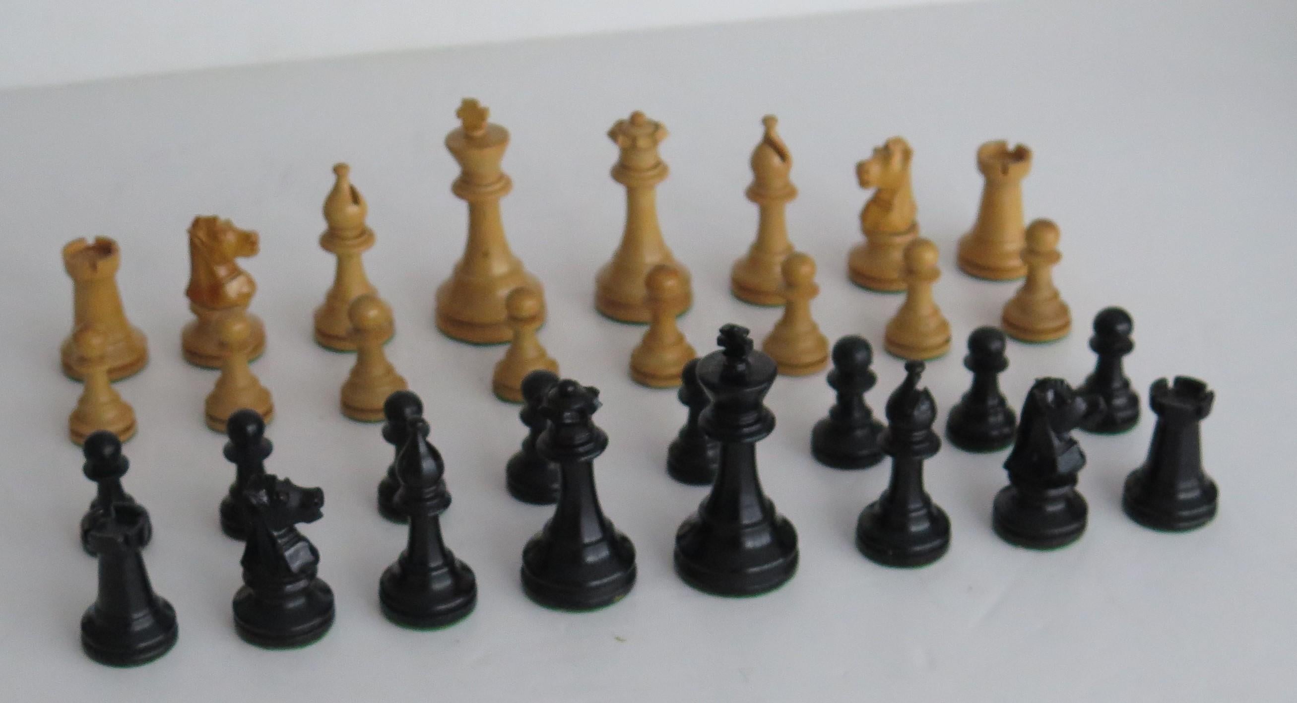 Victorian Staunton Fierce Knight Weighted Chess Set 6.5cm Kings Carved oak Box, Ca 1920