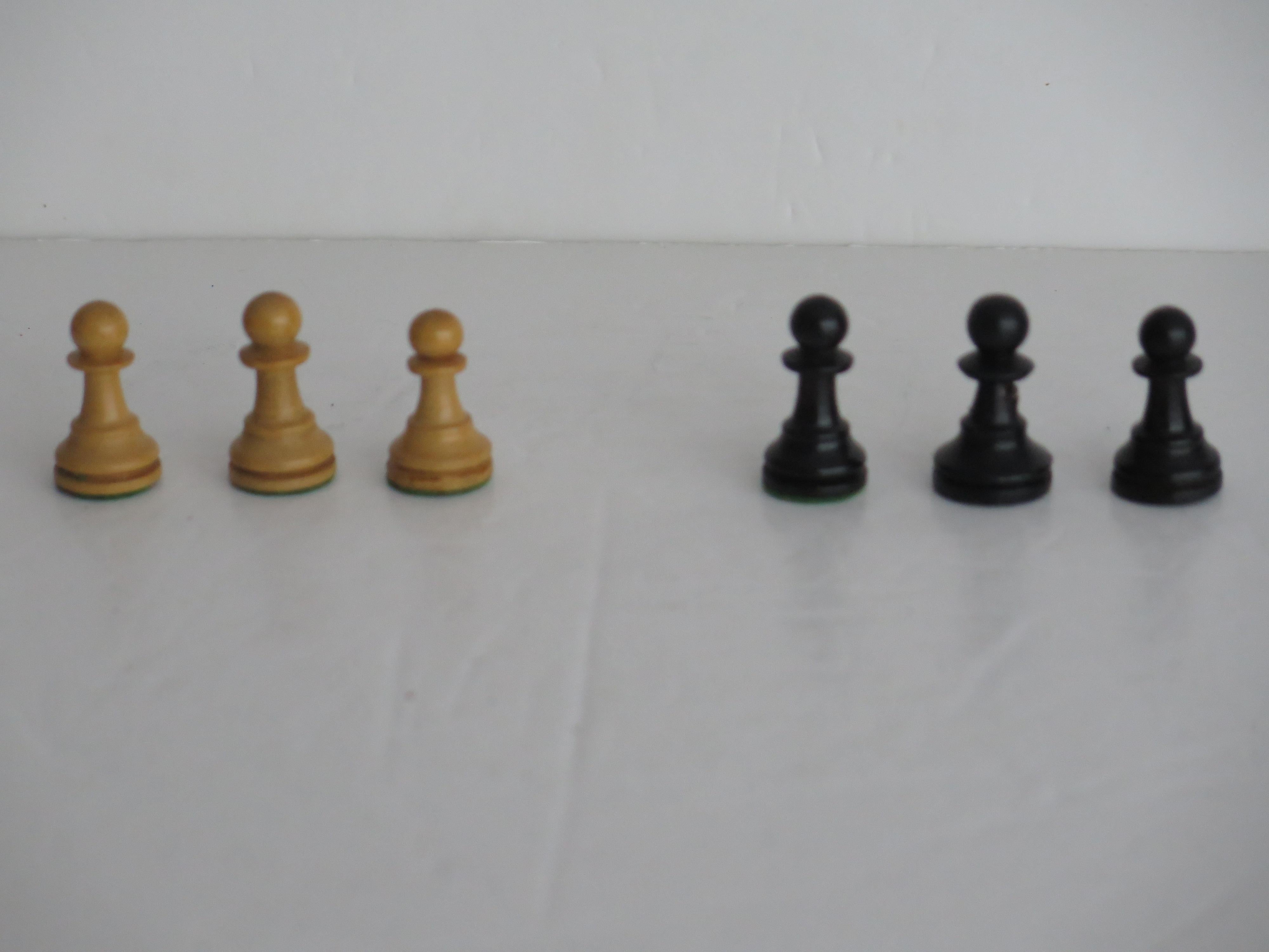 Hardwood Staunton Fierce Knight Weighted Chess Set 6.5cm Kings Carved oak Box, Ca 1920
