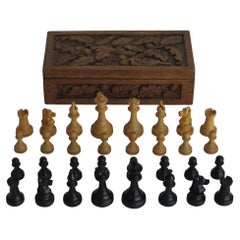 Staunton Fierce Knight Weighted Chess Set 6.5cm Kings Carved oak Box, Ca 1920