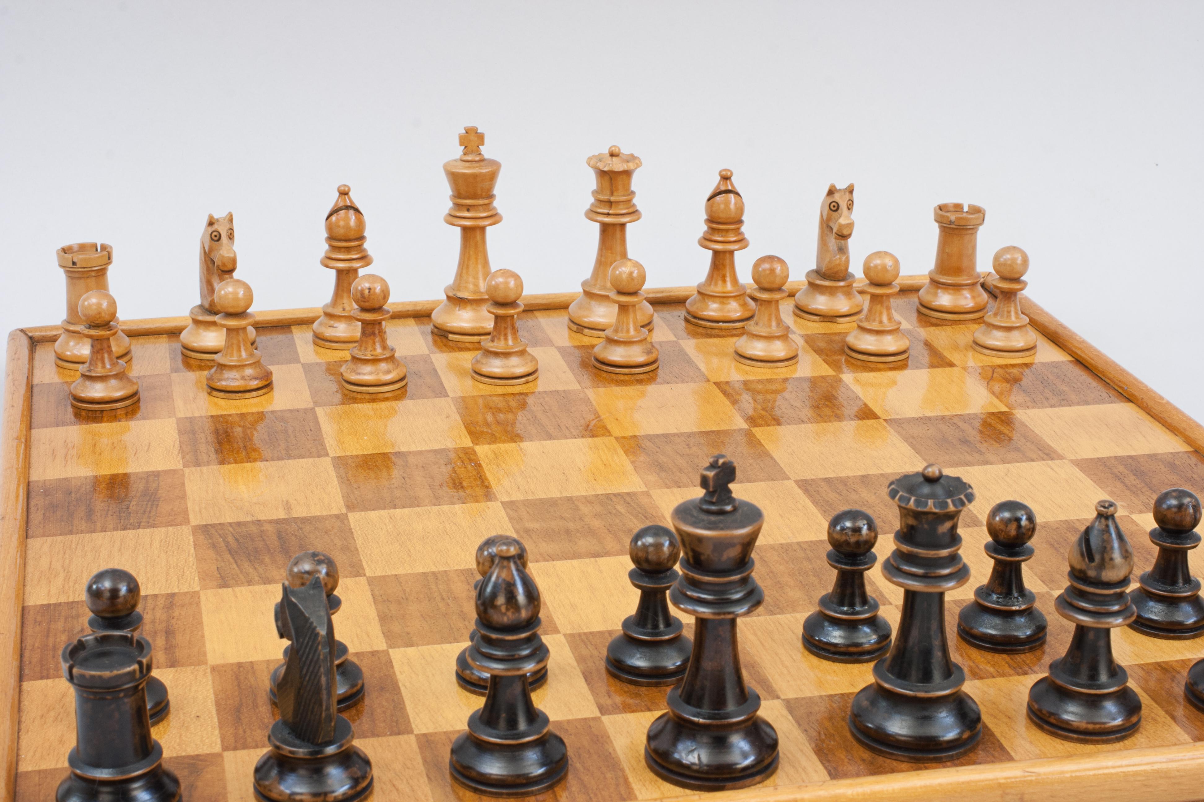 Staunton-Stil-Schach-Set (Buchsbaumholz) im Angebot