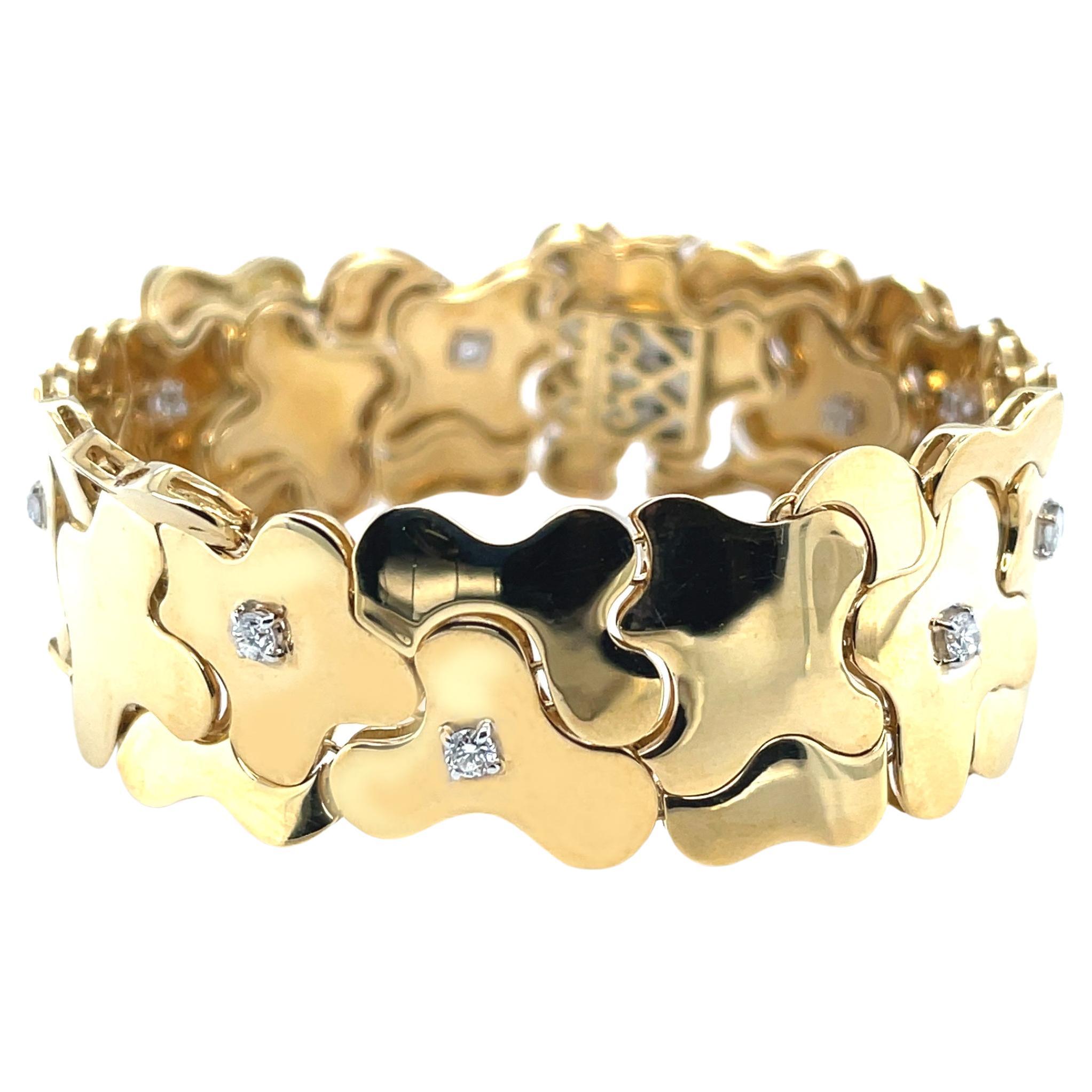 Staurino Fratelli 18k Yellow Gold Modern "Puzzle" Bracelet,  1.00 carat Diamonds For Sale