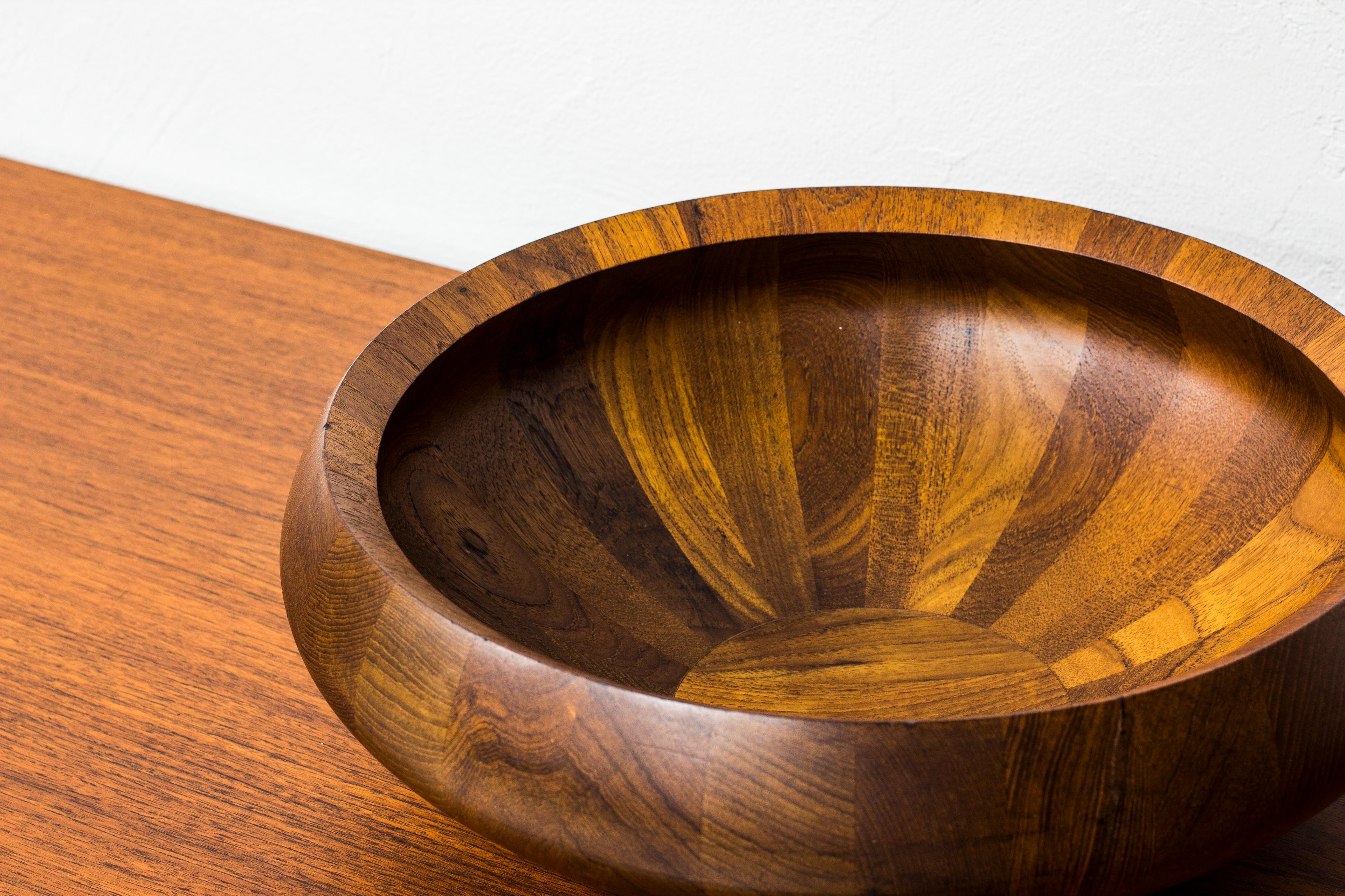 Staved Teak Bowl by Jens H. Quistgaard for Dansk Design, Denmark In Good Condition For Sale In Hägersten, SE