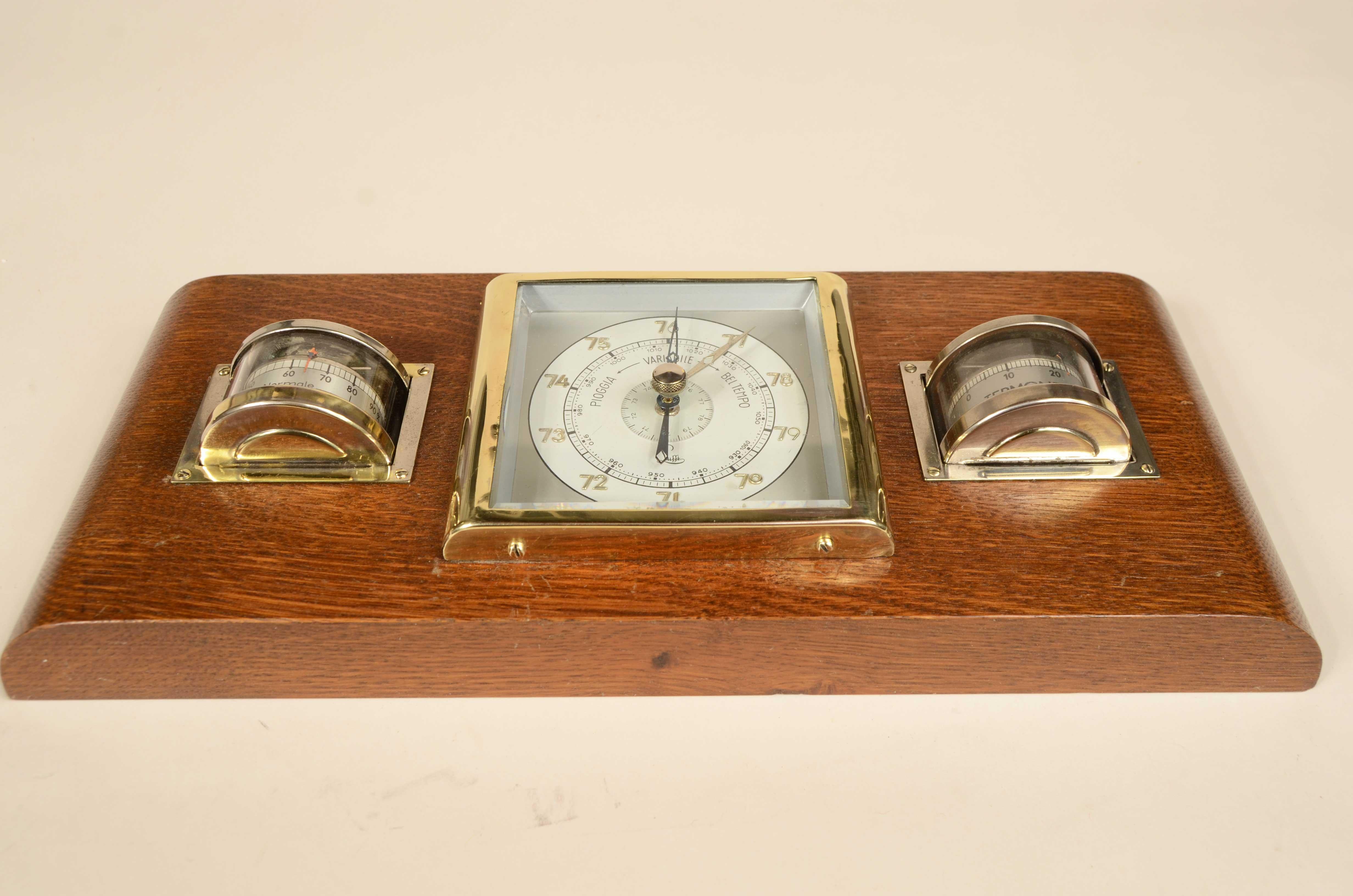 Wood and glass wall barometer station signed Lufft 1950s For Sale 7