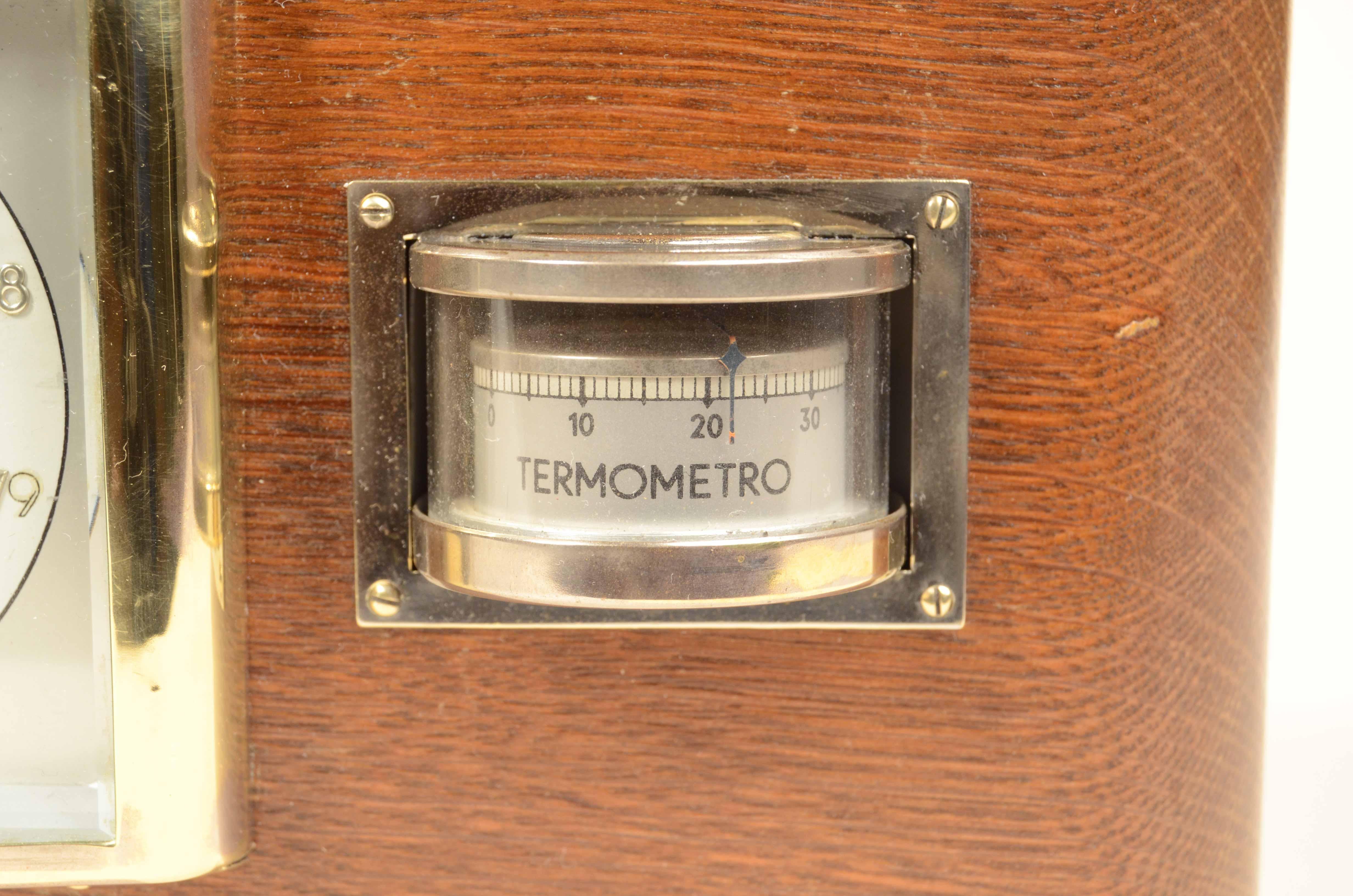 Wood and glass wall barometer station signed Lufft 1950s For Sale 3
