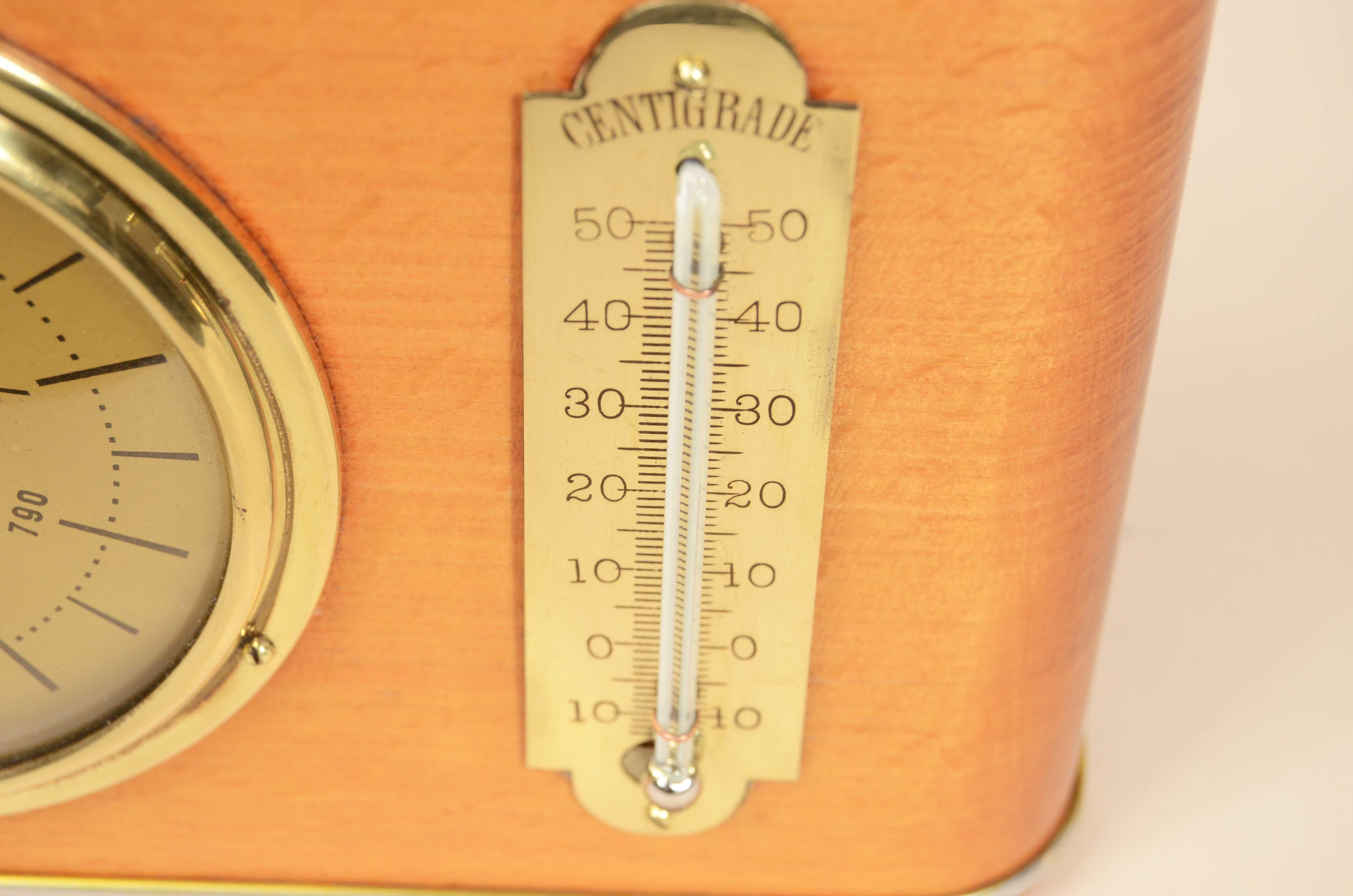 Table or wall-mounted barometer station made of wood glass and brass 1950s For Sale 4