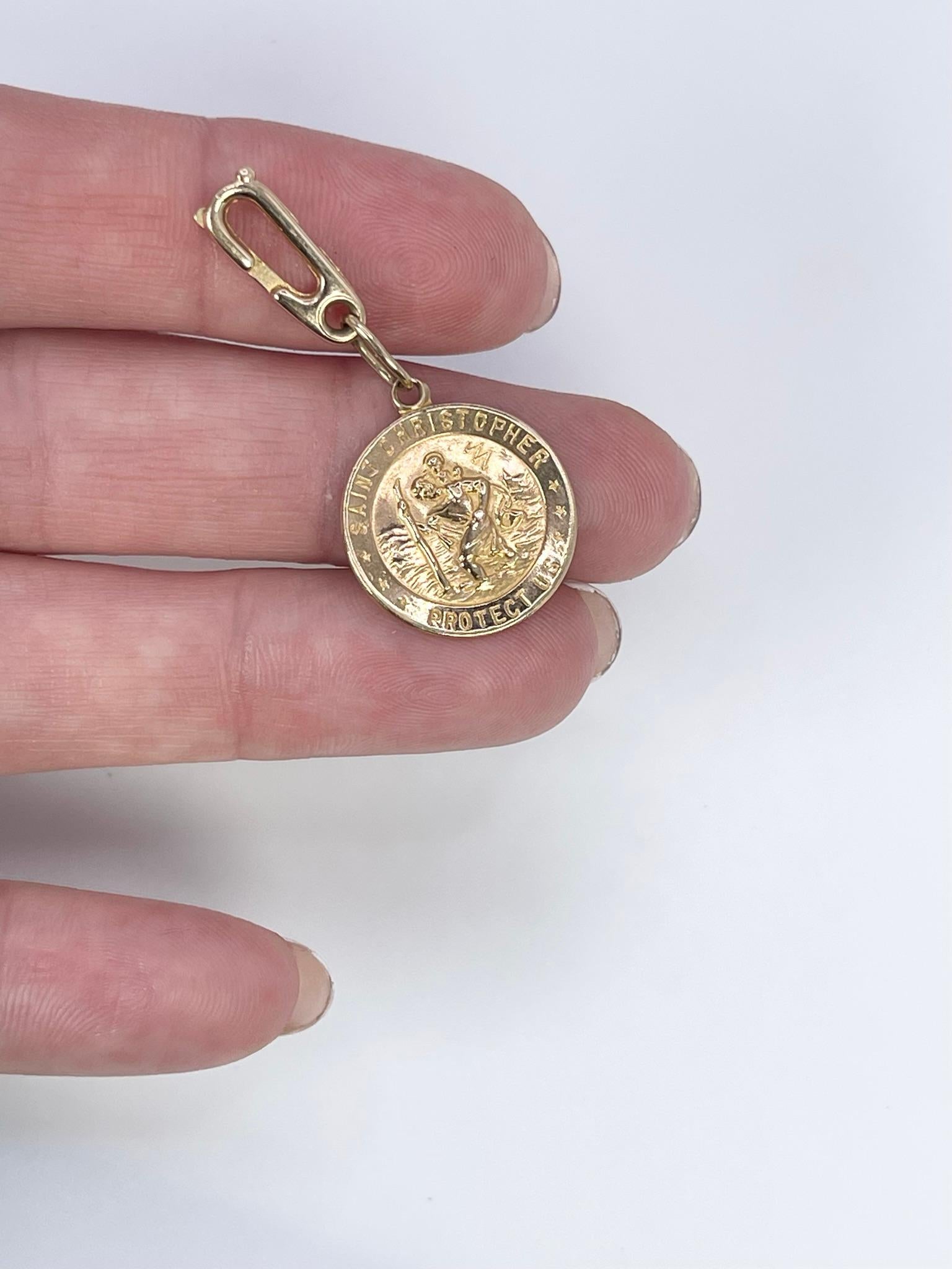 St.Christopher Charm Pendant 14kt Yellow Gold In Excellent Condition In Jupiter, FL