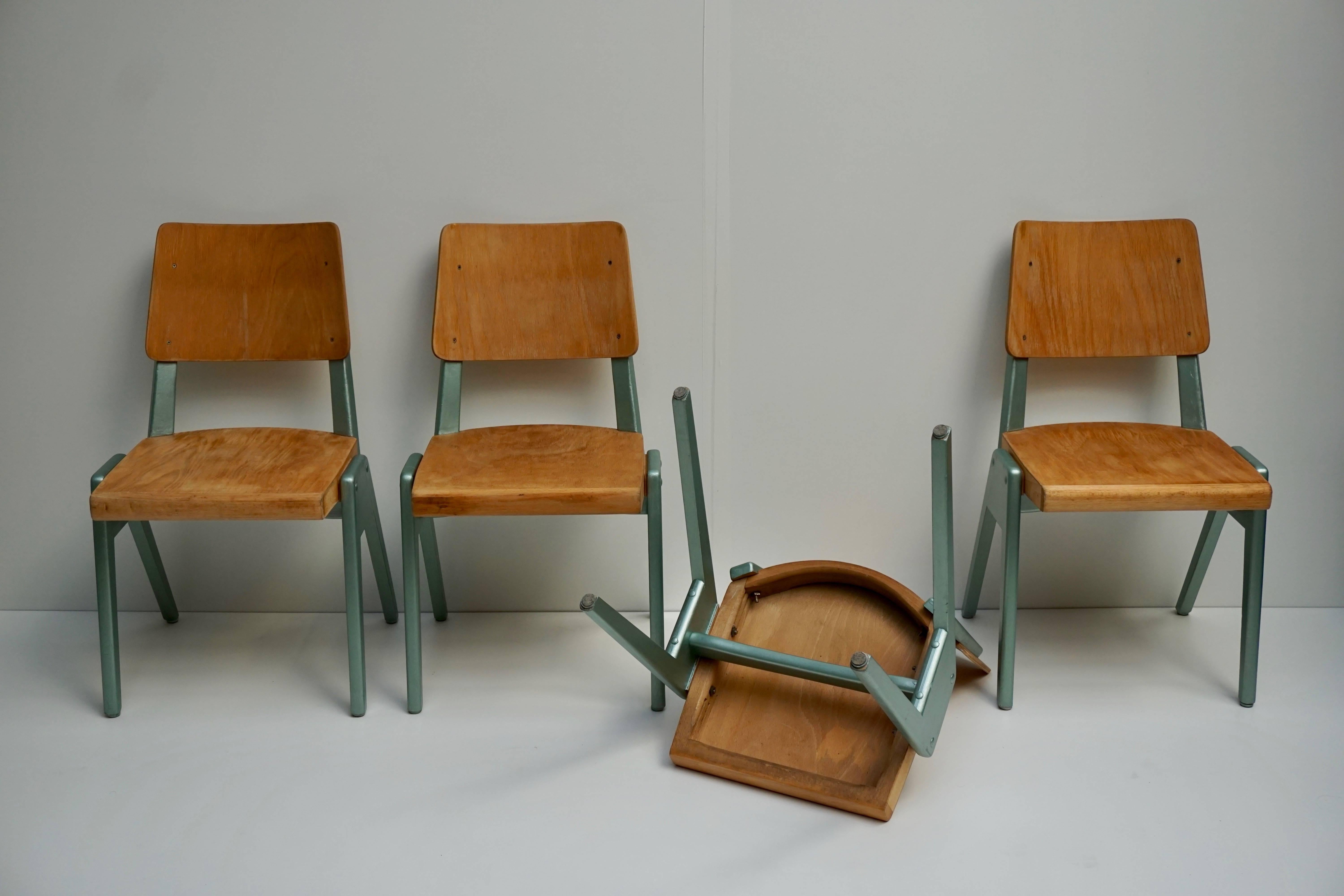 Esszimmerstühle aus Sperrholz im Angebot 11