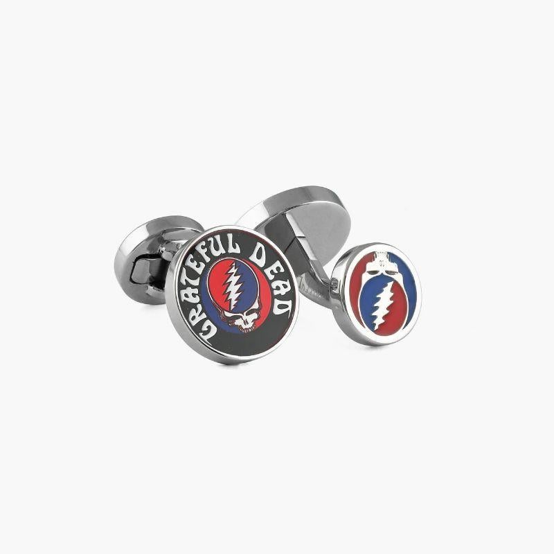 Steal Your Face' Artistic Skull cufflinks

These decorative cufflinks come in a range of designs all influence by artwork from the Grateful Dead. They are base metal with a painted background and raised metal detailing with a glass top. Each design