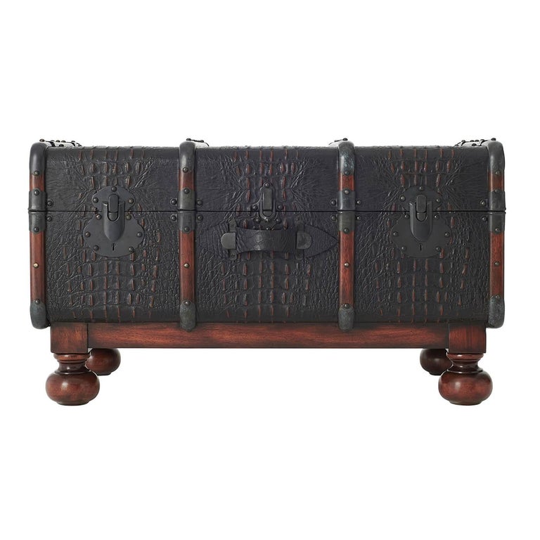 Steamer Trunk Coffee Table For Sale at 1stDibs