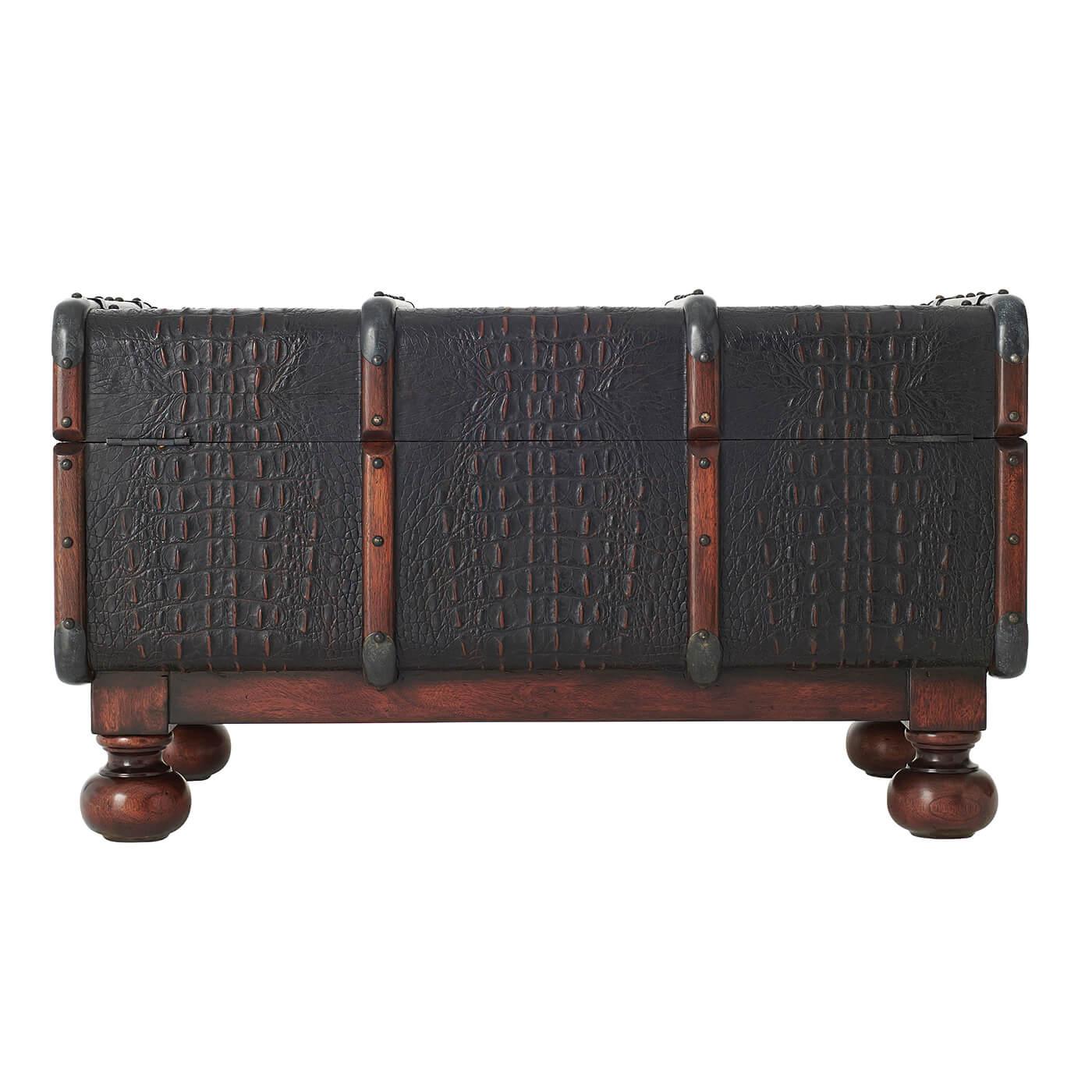 Steamer Trunk Coffee Table In New Condition In Westwood, NJ