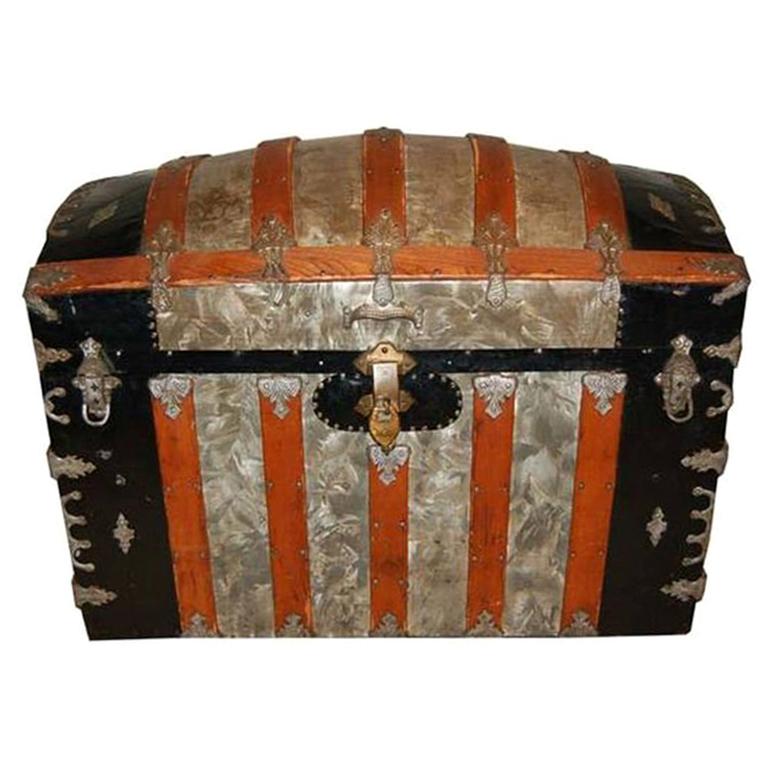 Steamer Trunk at 1stDibs