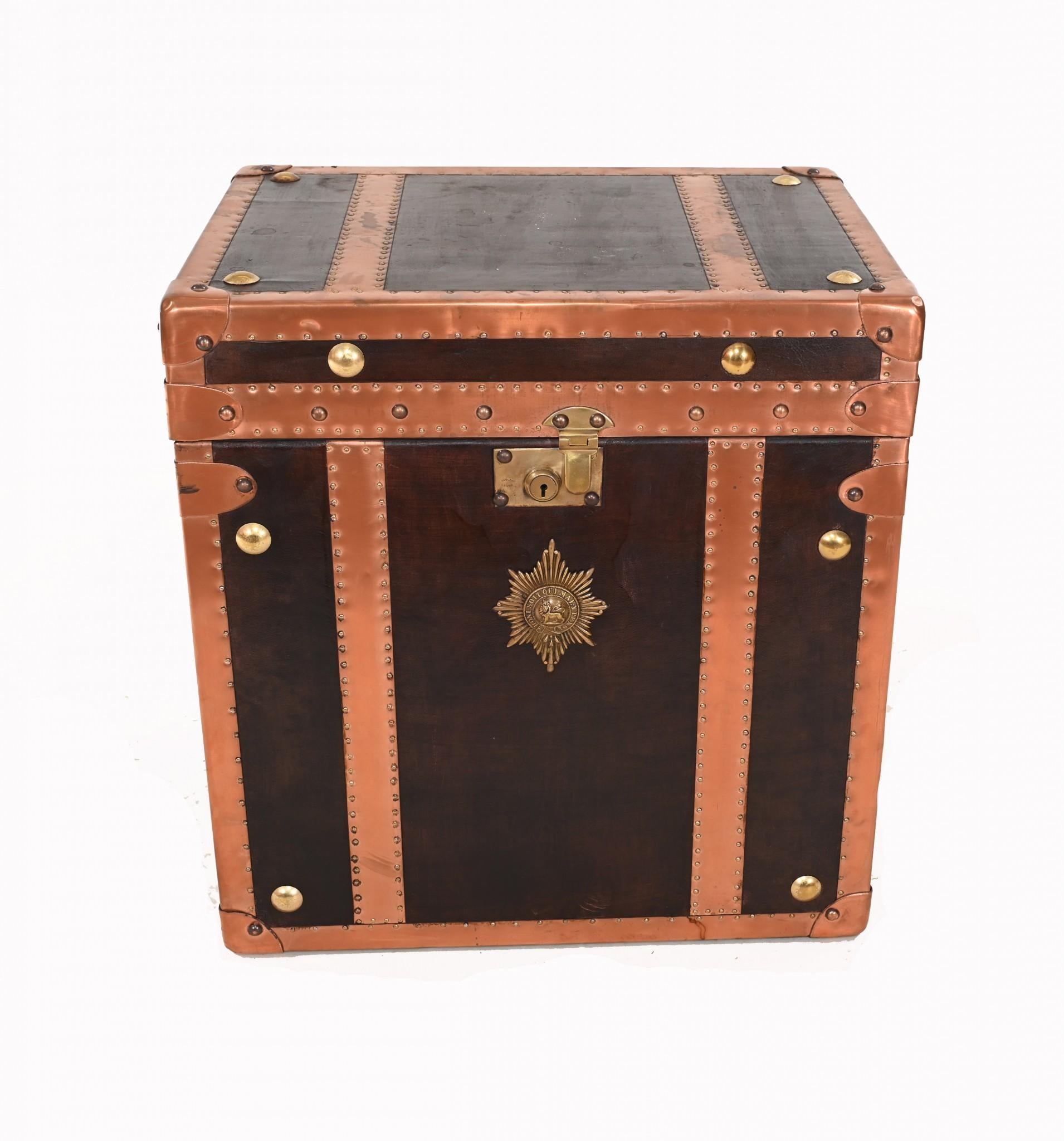 Late 20th Century Steamer Trunk Luggage Box Case Side Table