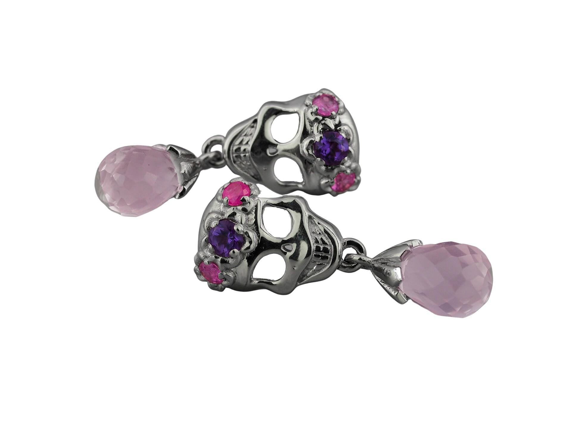 Steampunk Skull Stud Earrings (Moderne) im Angebot