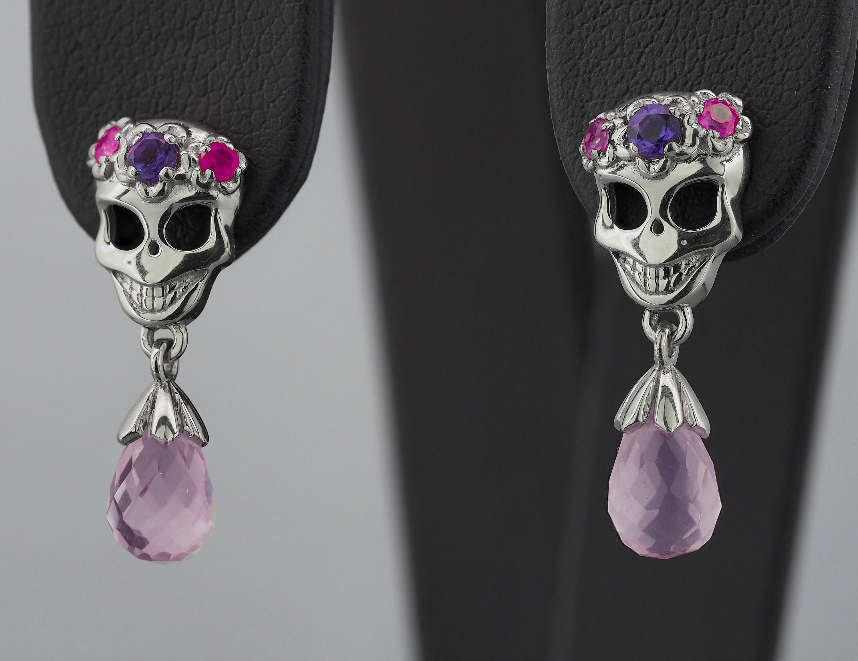 Steampunk Skull Stud Earrings im Angebot 3