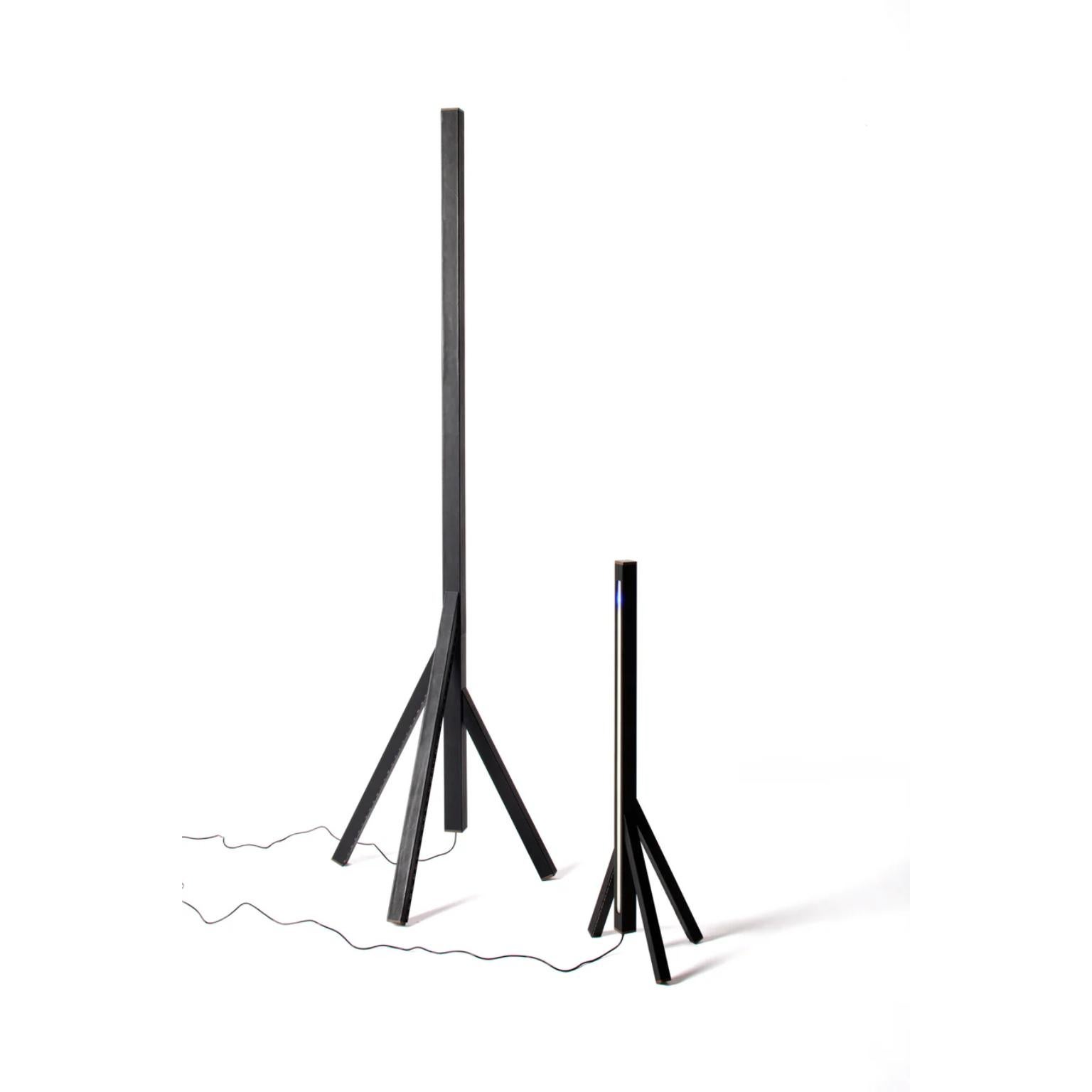 Lampadaire Stecco en aluminium et cuir tanné au végétal par Oscar Maschera en vente 5