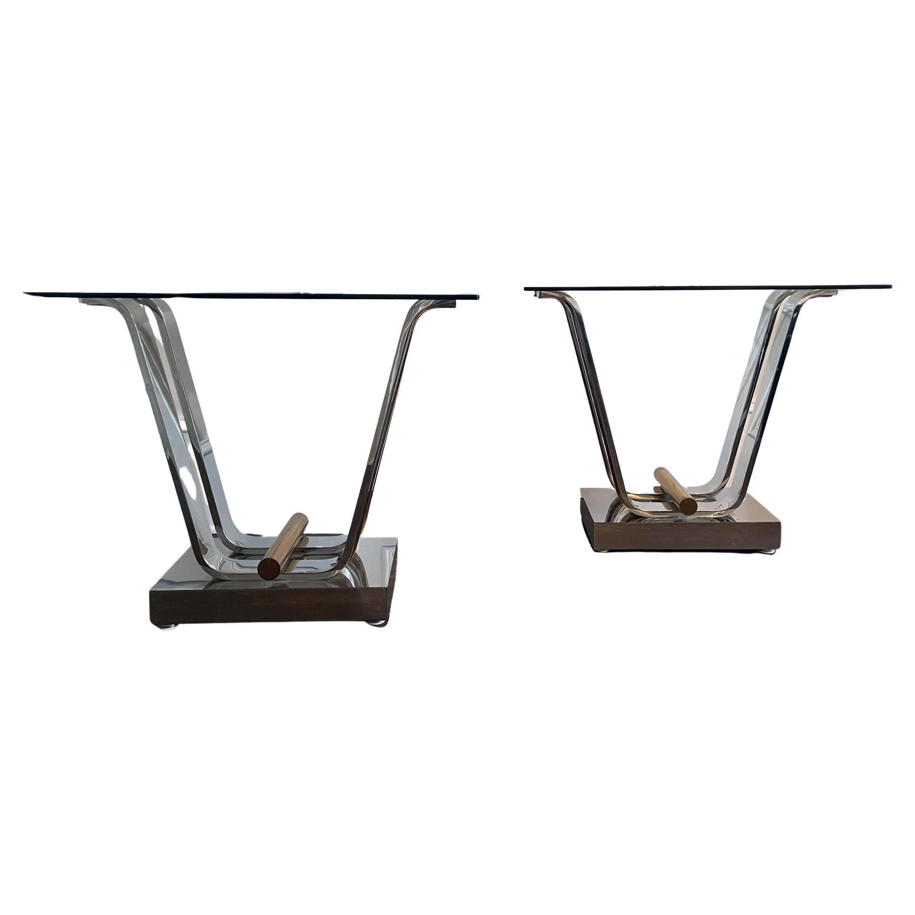 Bases de tulipes en acier et laiton pour les tables de salle à manger ou les consoles de Karl Springer