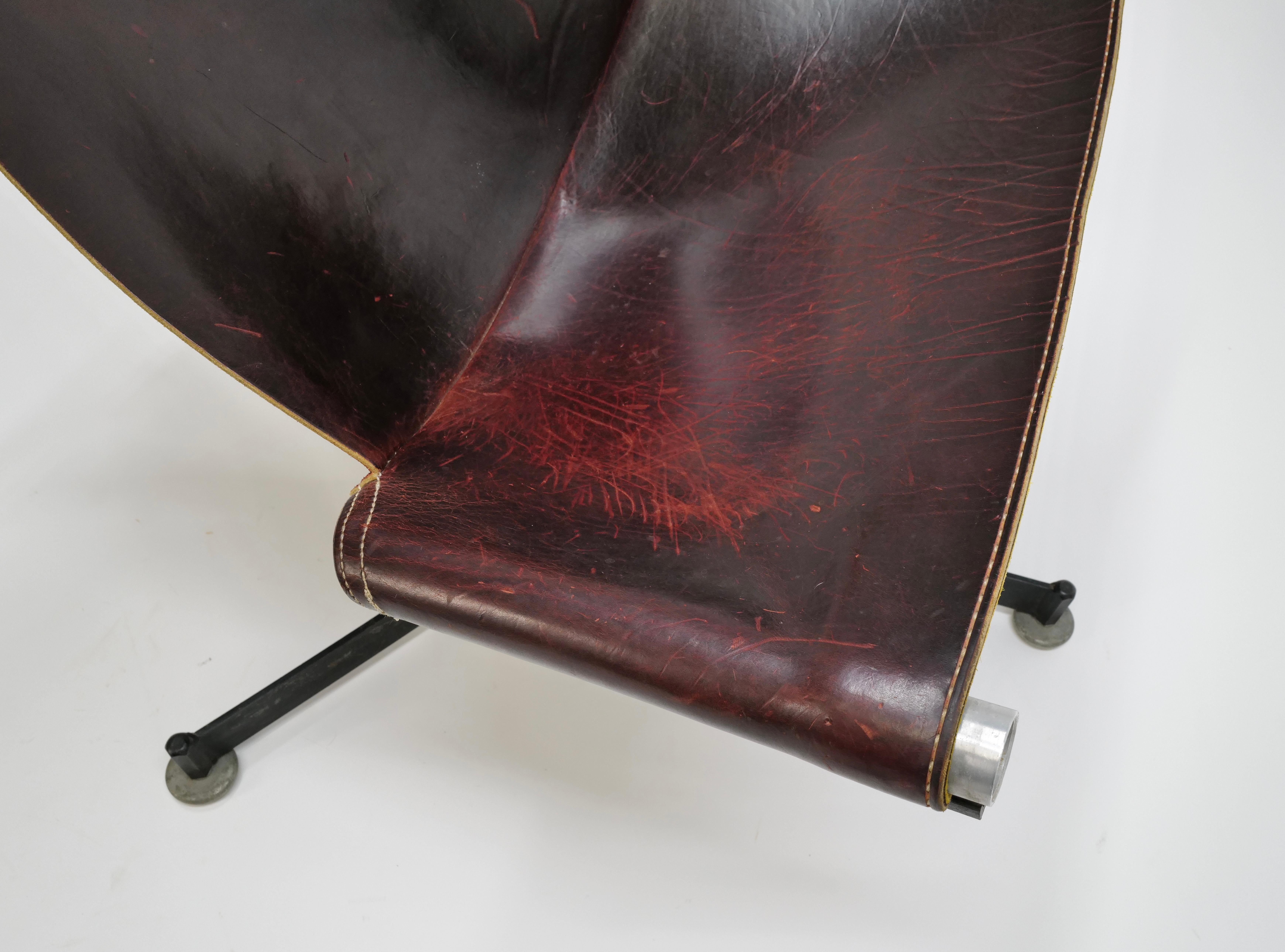 Steel and Leather Lounge Chair by Max Gottschalk For Sale 1