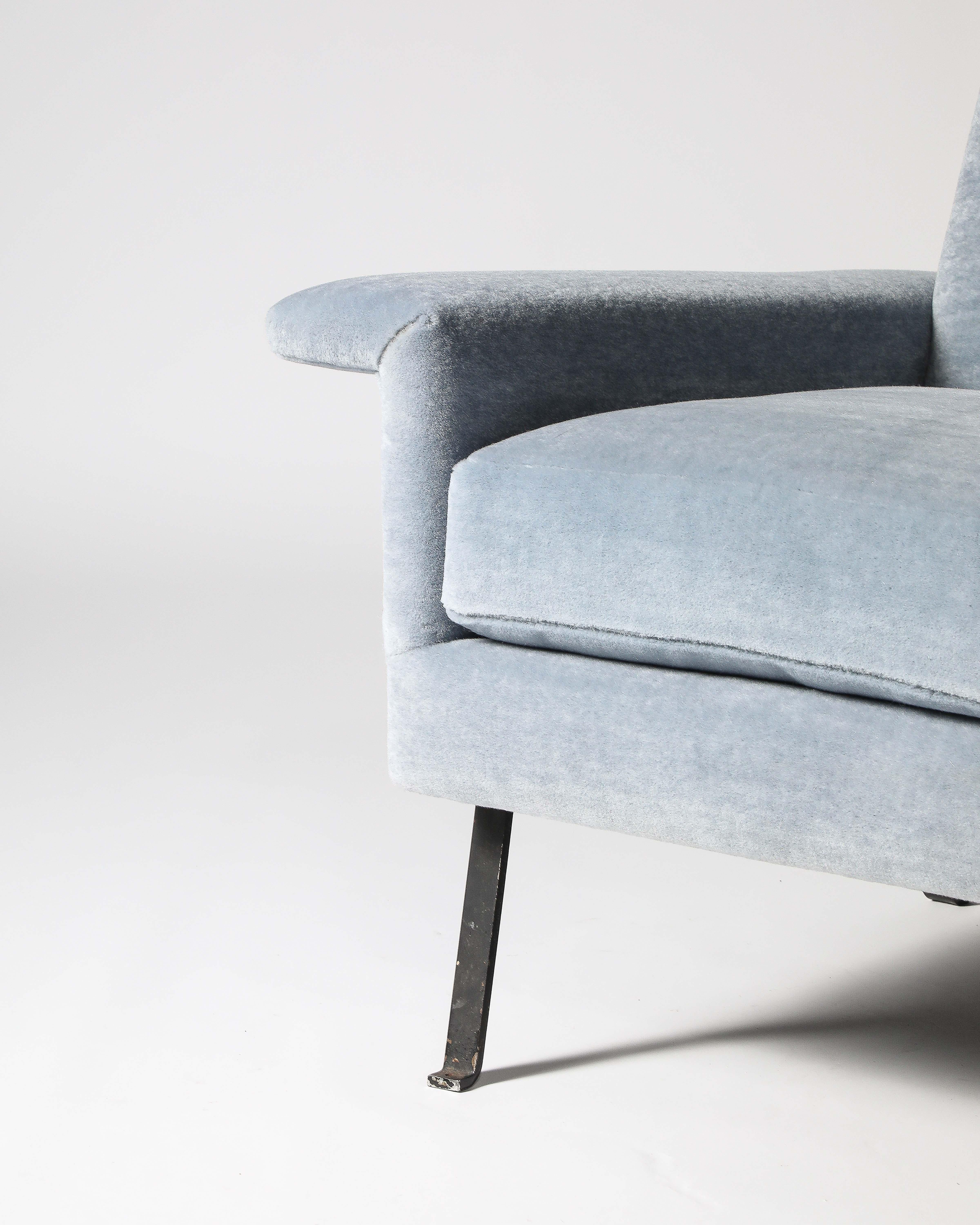 Milieu du XXe siècle Fauteuil en acier et mohair à la manière d'Ico Parisi, Italie, c. 1960 en vente