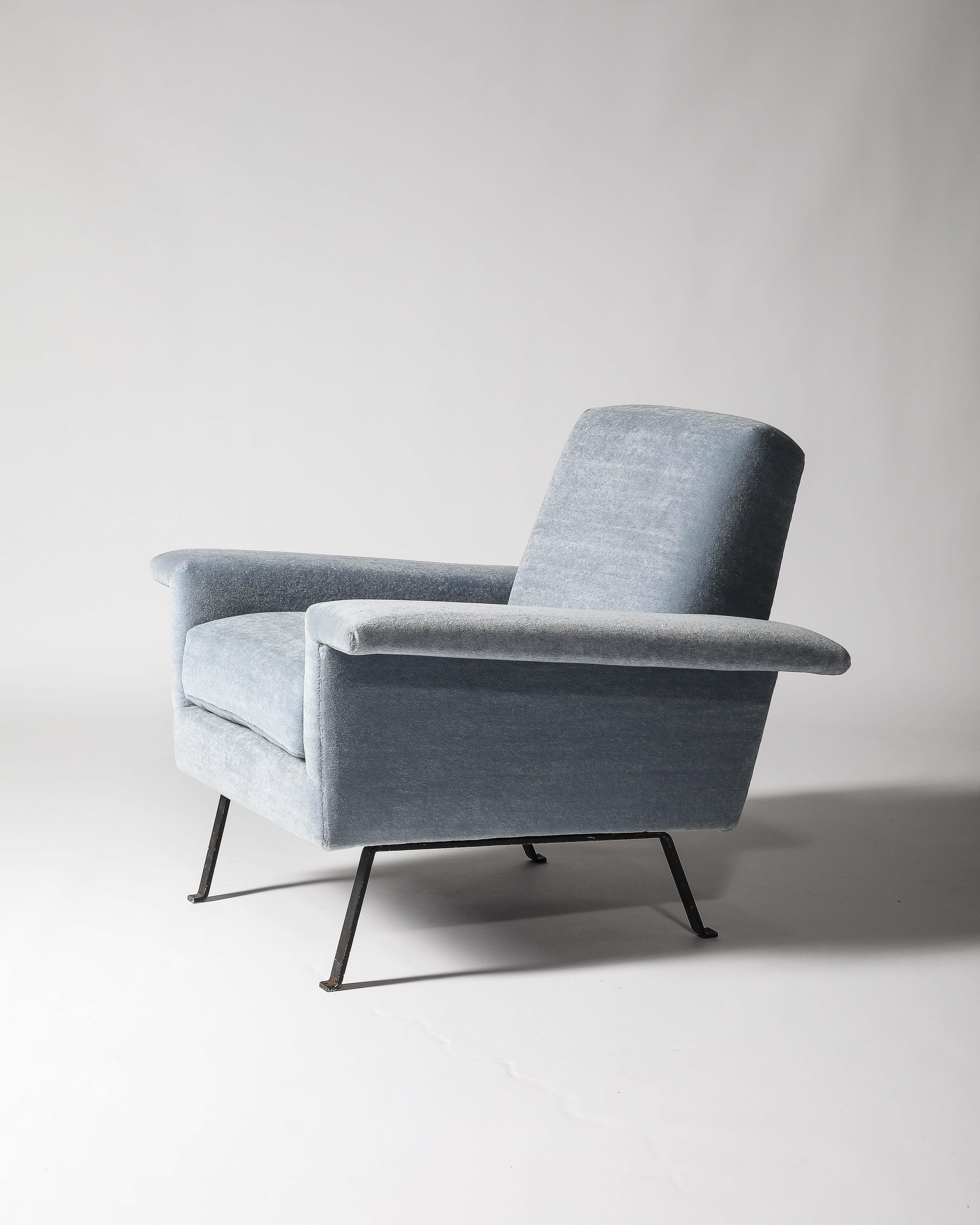 Acier Fauteuil en acier et mohair à la manière d'Ico Parisi, Italie, c. 1960 en vente