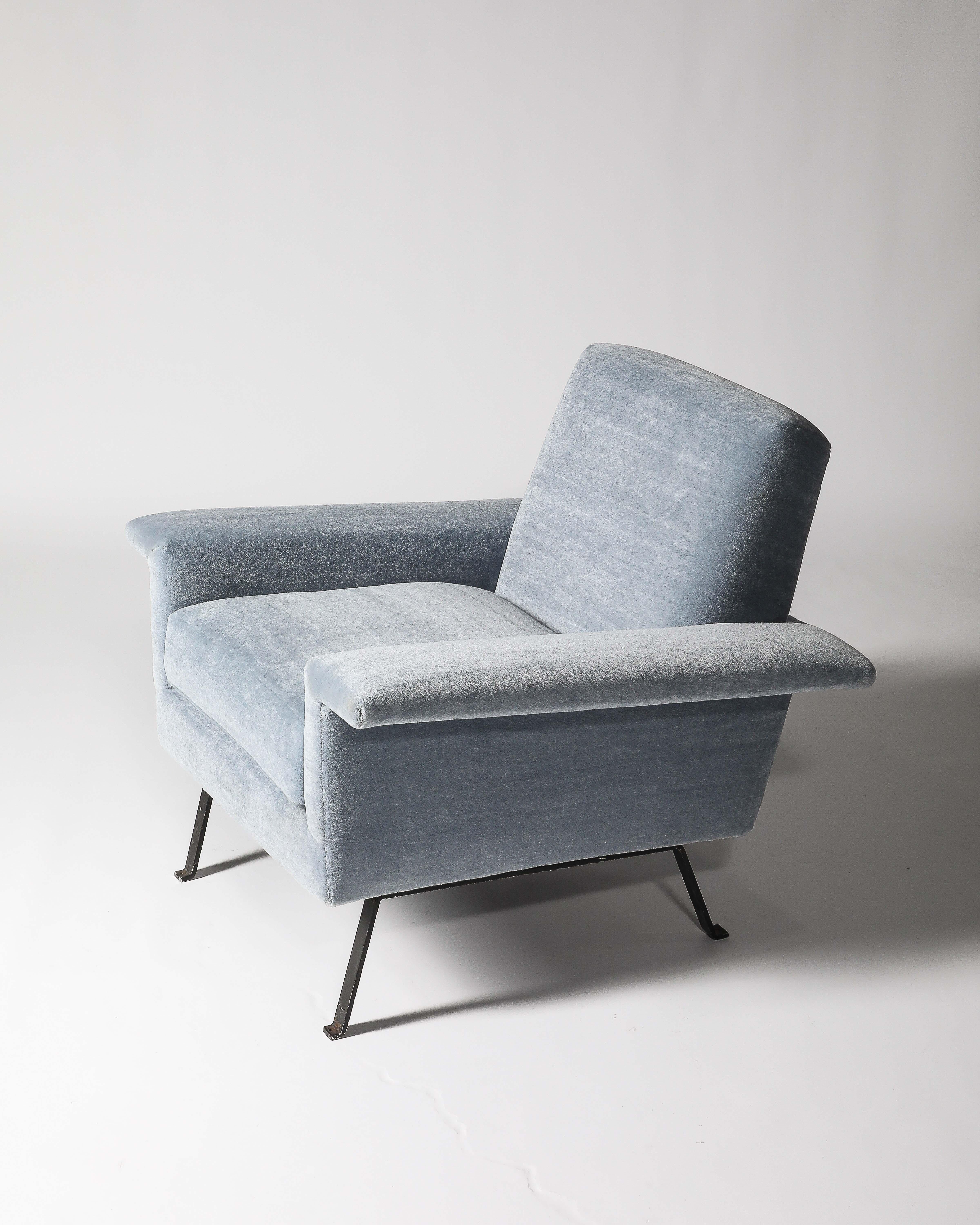 Fauteuil en acier et mohair à la manière d'Ico Parisi, Italie, c. 1960 en vente 1
