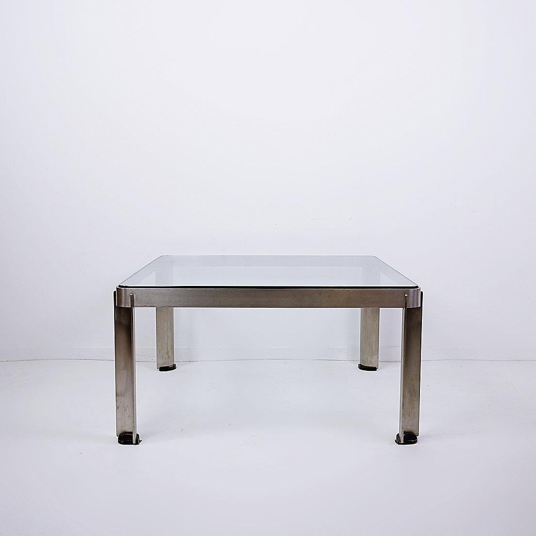 Couchtisch aus Stahl und dickem Kristall T113 von Osvaldo Borsani für Tecno 1970er im Angebot 4