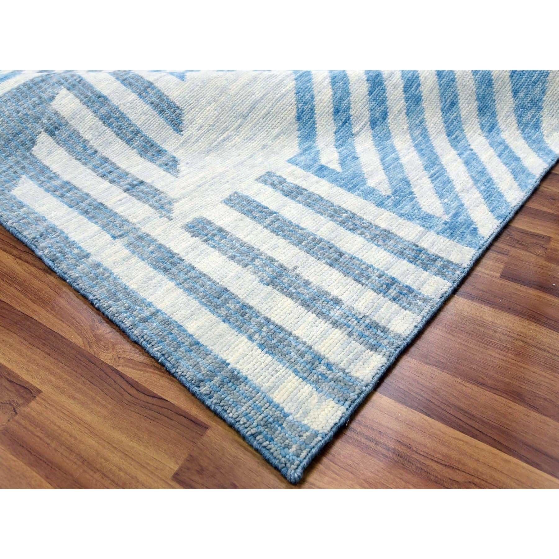 Contemporary Steel Blue Hand Knotted Geometric Art Deco Collection Pure Wool Rug 9'0