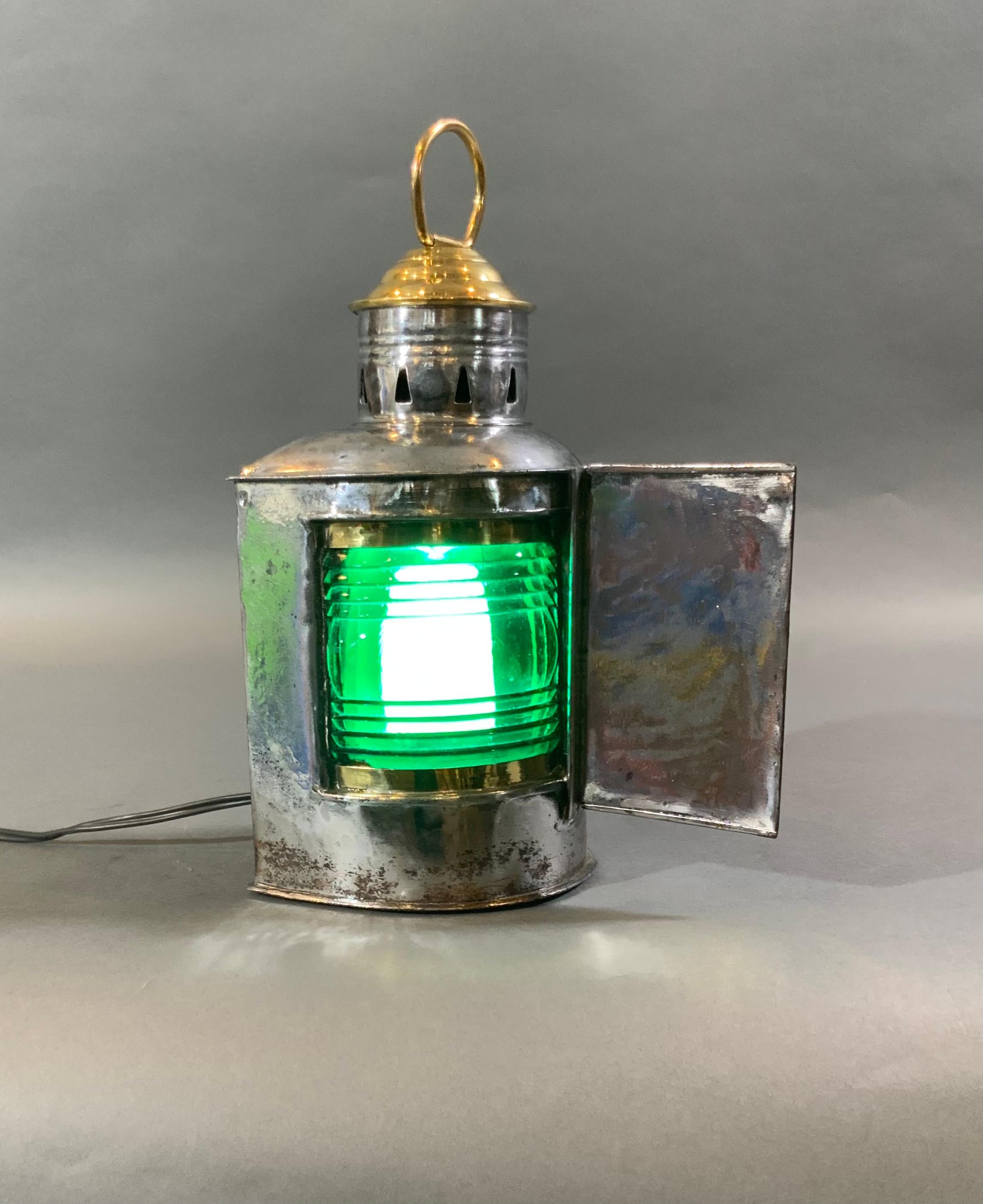 Steel Boat Bow Lantern In Good Condition For Sale In Norwell, MA