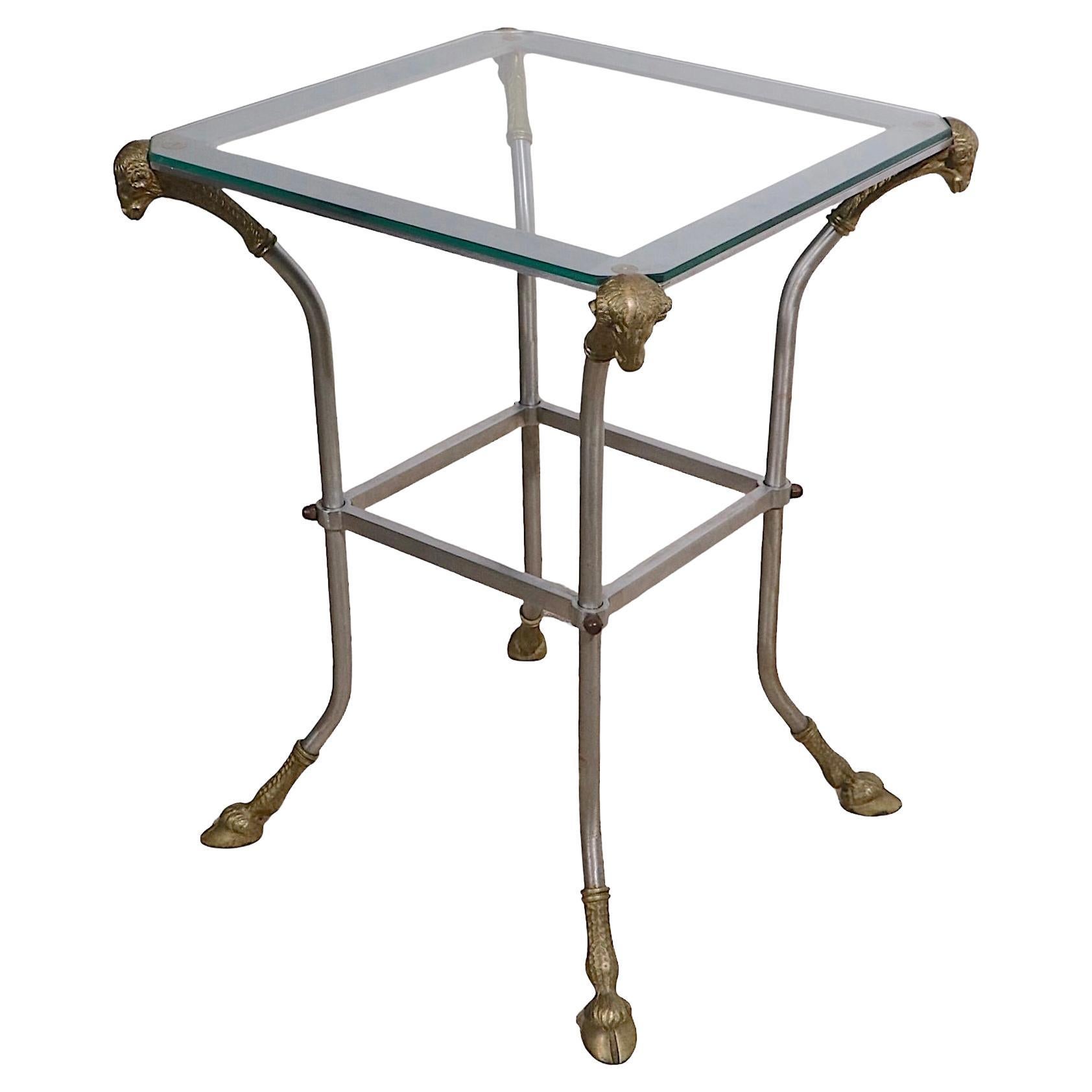 Neoklassischer Tisch aus Stahl, Messing und Glas, Att. an Maison Jansen
