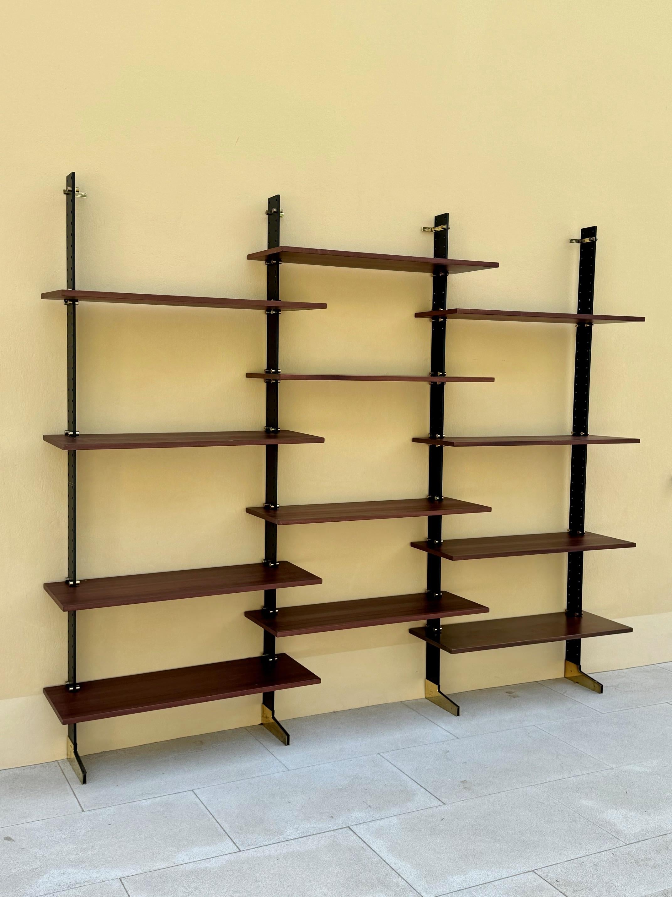 Steel, brass and wood bookshelf, model LiB2, Ignazio Gardella, for