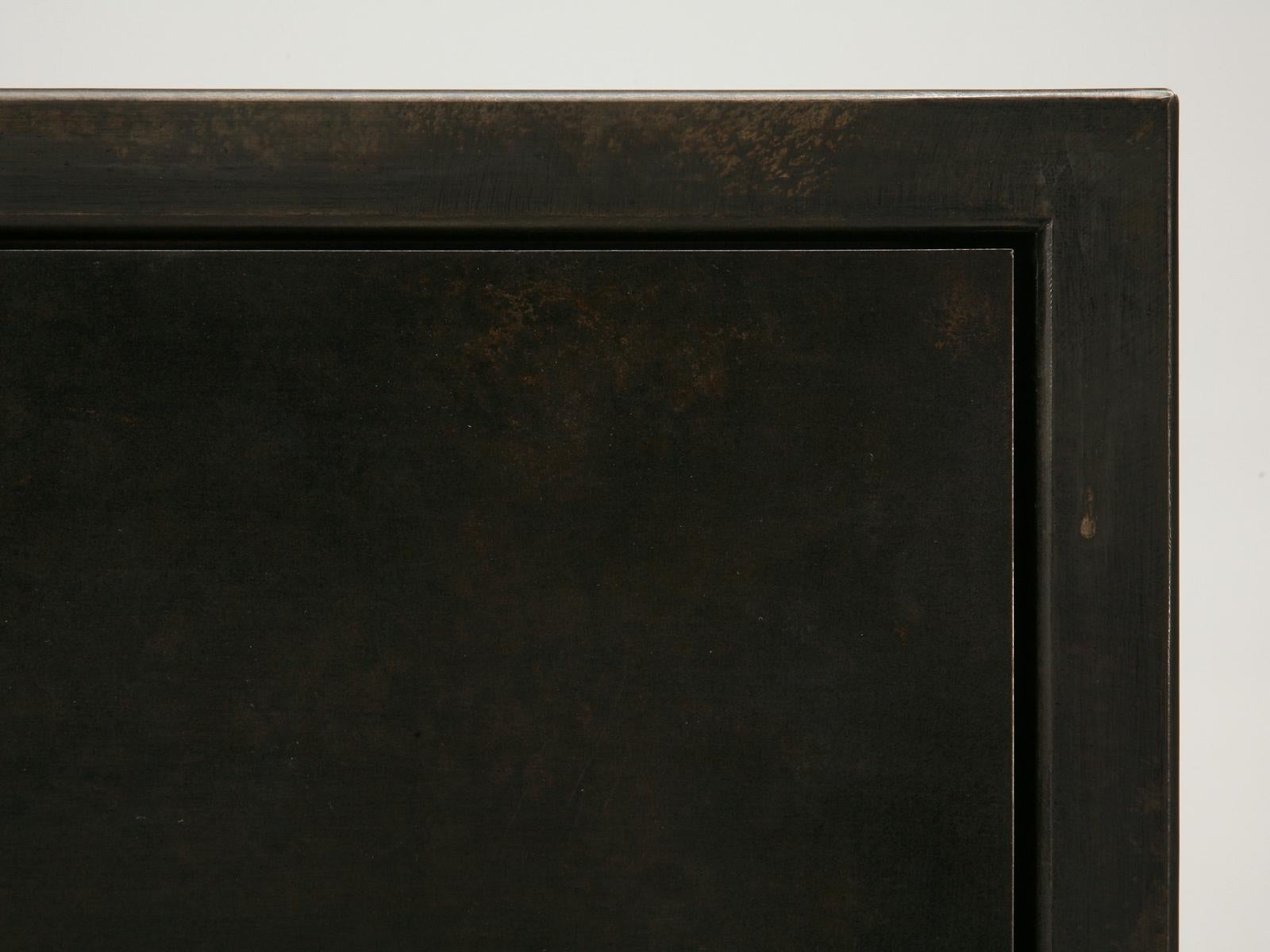 Kommode mit Stahlbezug, Kommode, Badschrank, Waschtisch, auf Bestellung gefertigt Chicago im Angebot 5