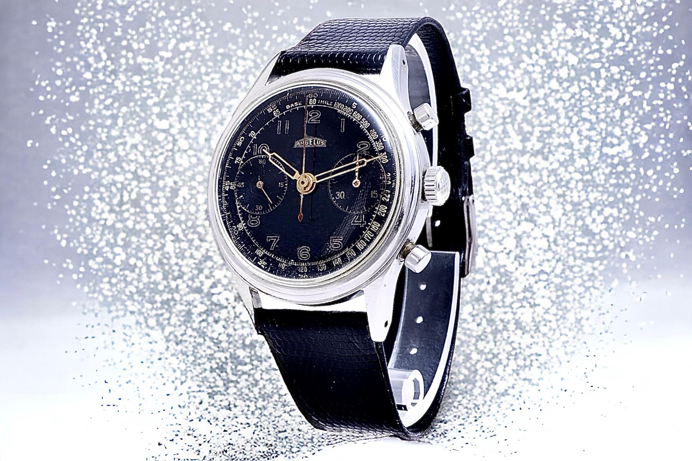 Montre-bracelet chronographe Angelus Jumbo en acier avec cadran doré pour collectionneurs en vente 7