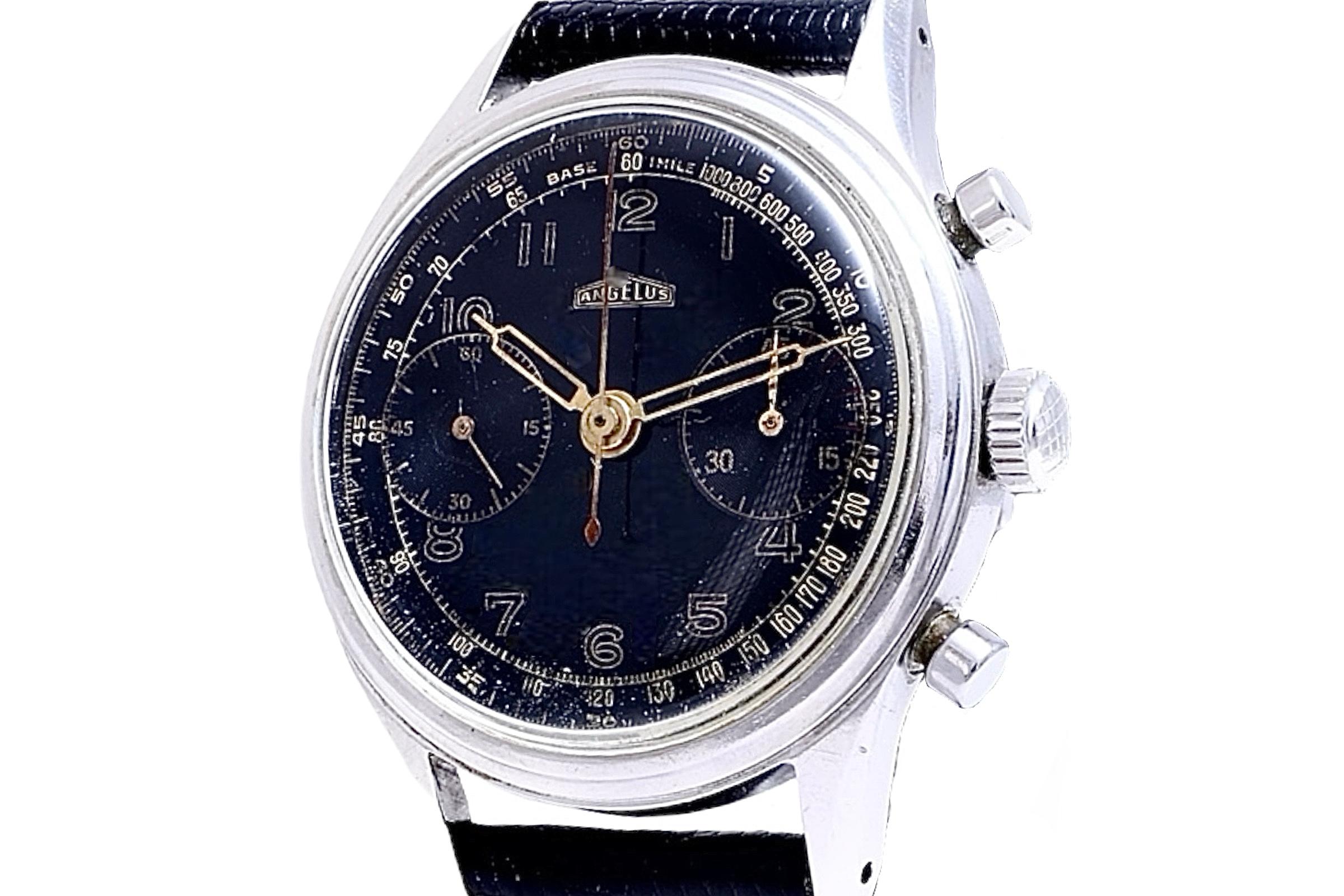Montre-bracelet chronographe Angelus Jumbo en acier avec cadran doré pour collectionneurs en vente