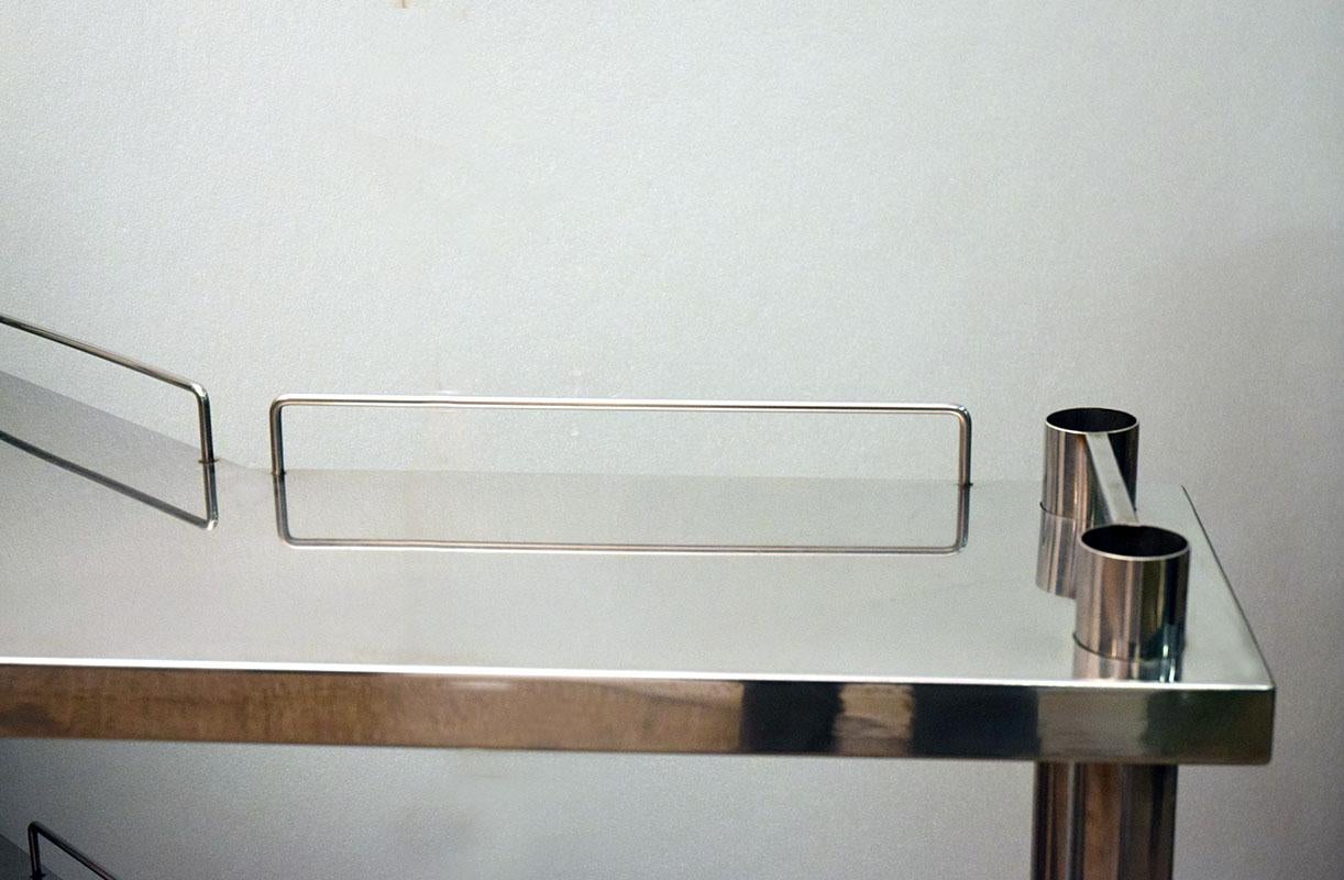Stahlkonsole, hergestellt in Italien, 1970er Jahre im Angebot 7