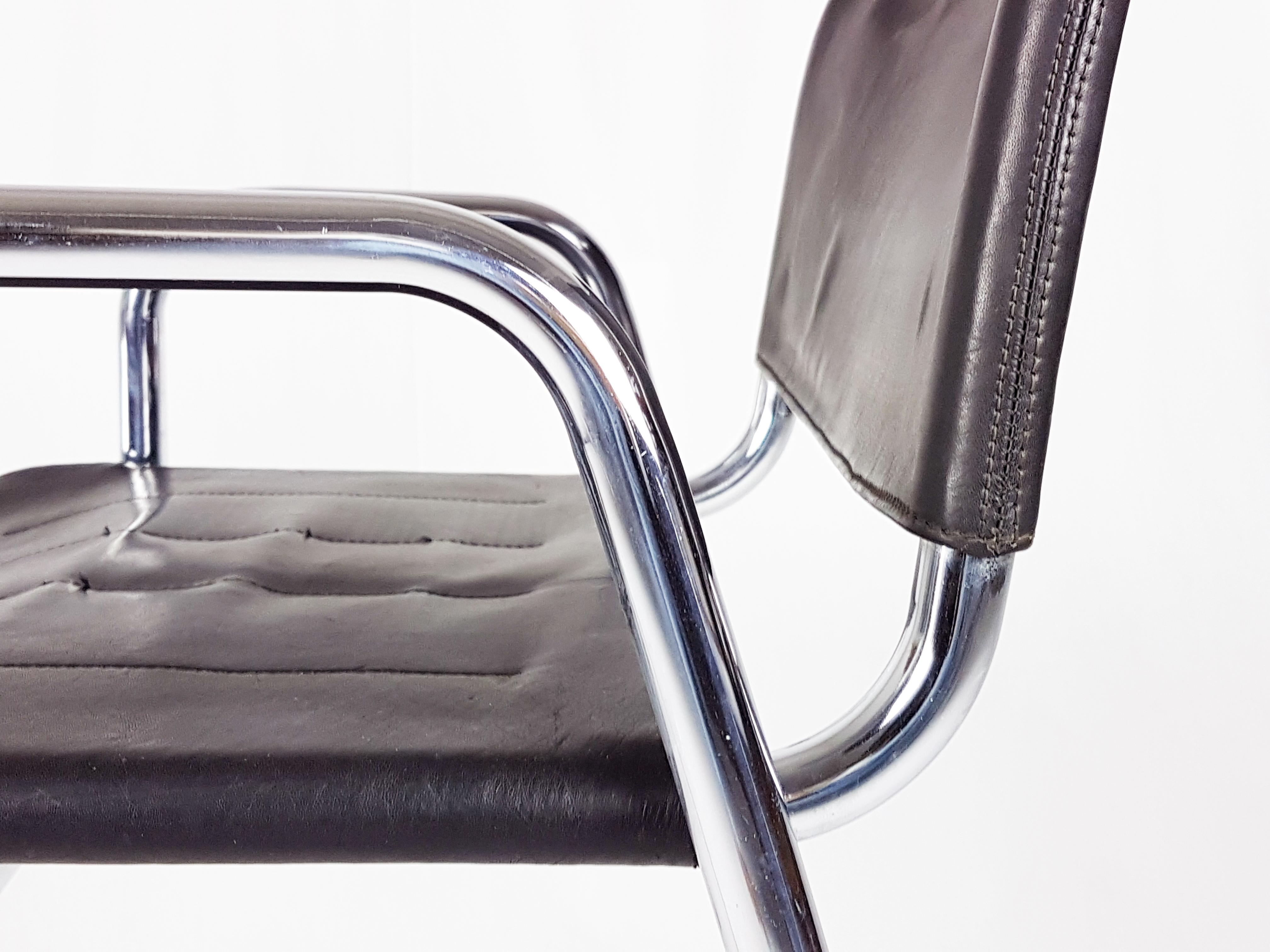 Metal, Brown Leather Castiglietta Chairs by A. Castiglioni for Zanotta, Set of 4 In Good Condition For Sale In Varese, Lombardia