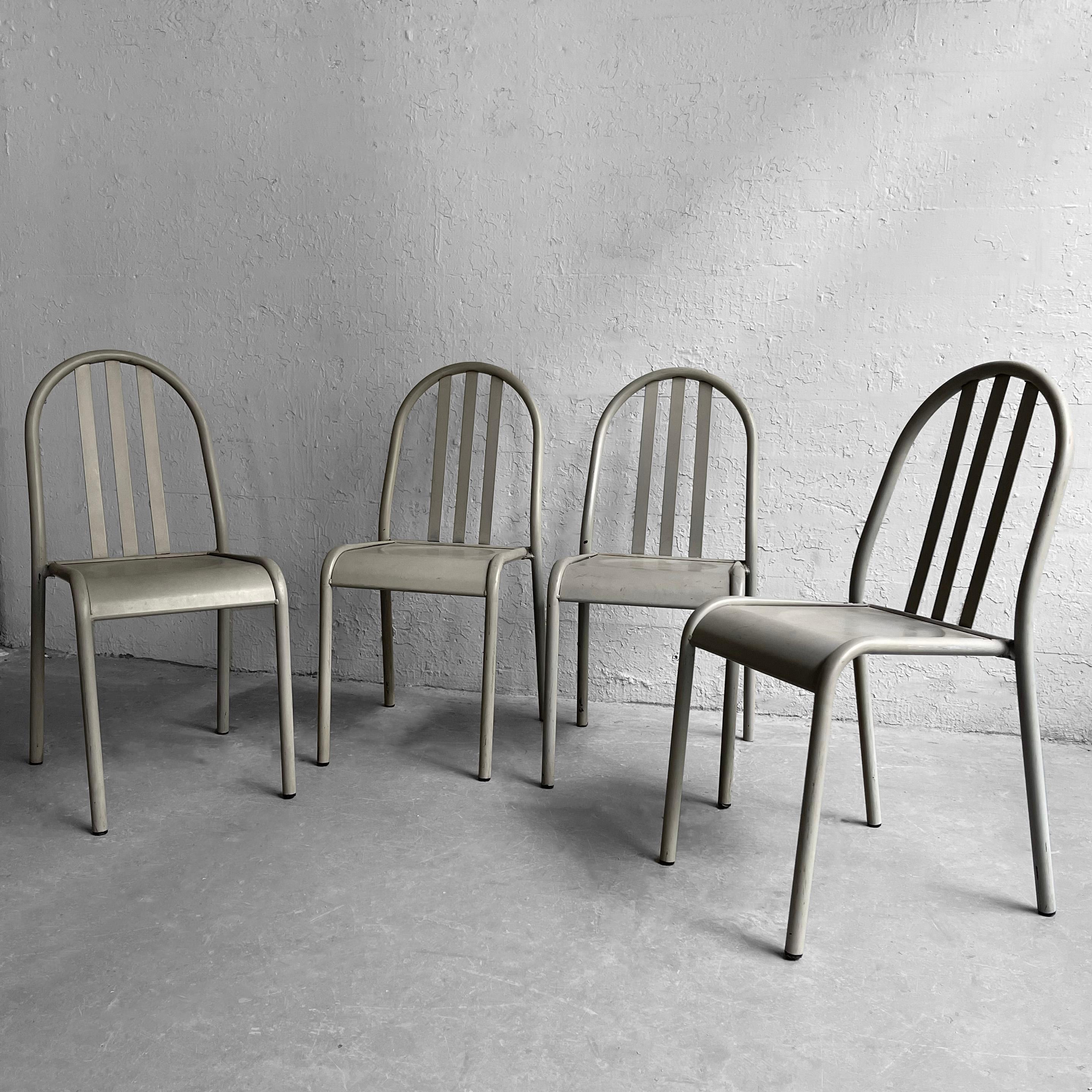 Esszimmerstühle aus Stahl im Stil von Robert Mallet-Stevens im Zustand „Gut“ im Angebot in Brooklyn, NY