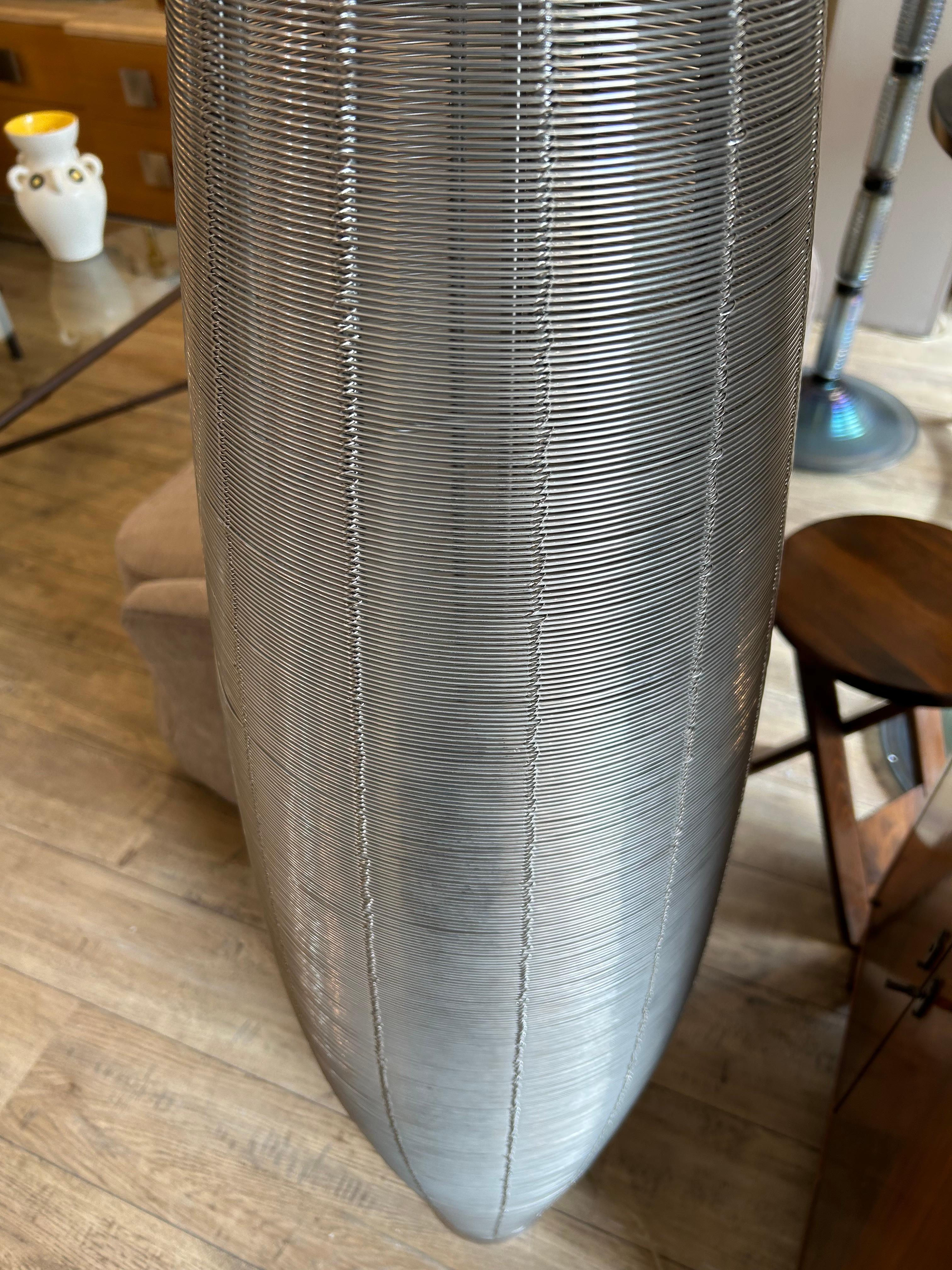 Steel floor light, 1980, French In Good Condition For Sale In Nice, FR