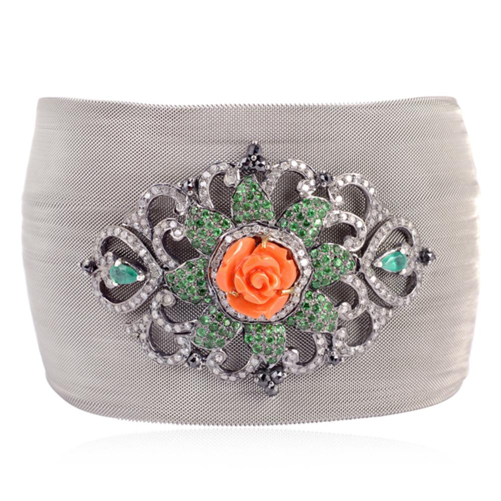 Carved Coral Flower Motif On Steel Mesh Cuff With Emerald And Diamonds In New Condition For Sale In New York, NY