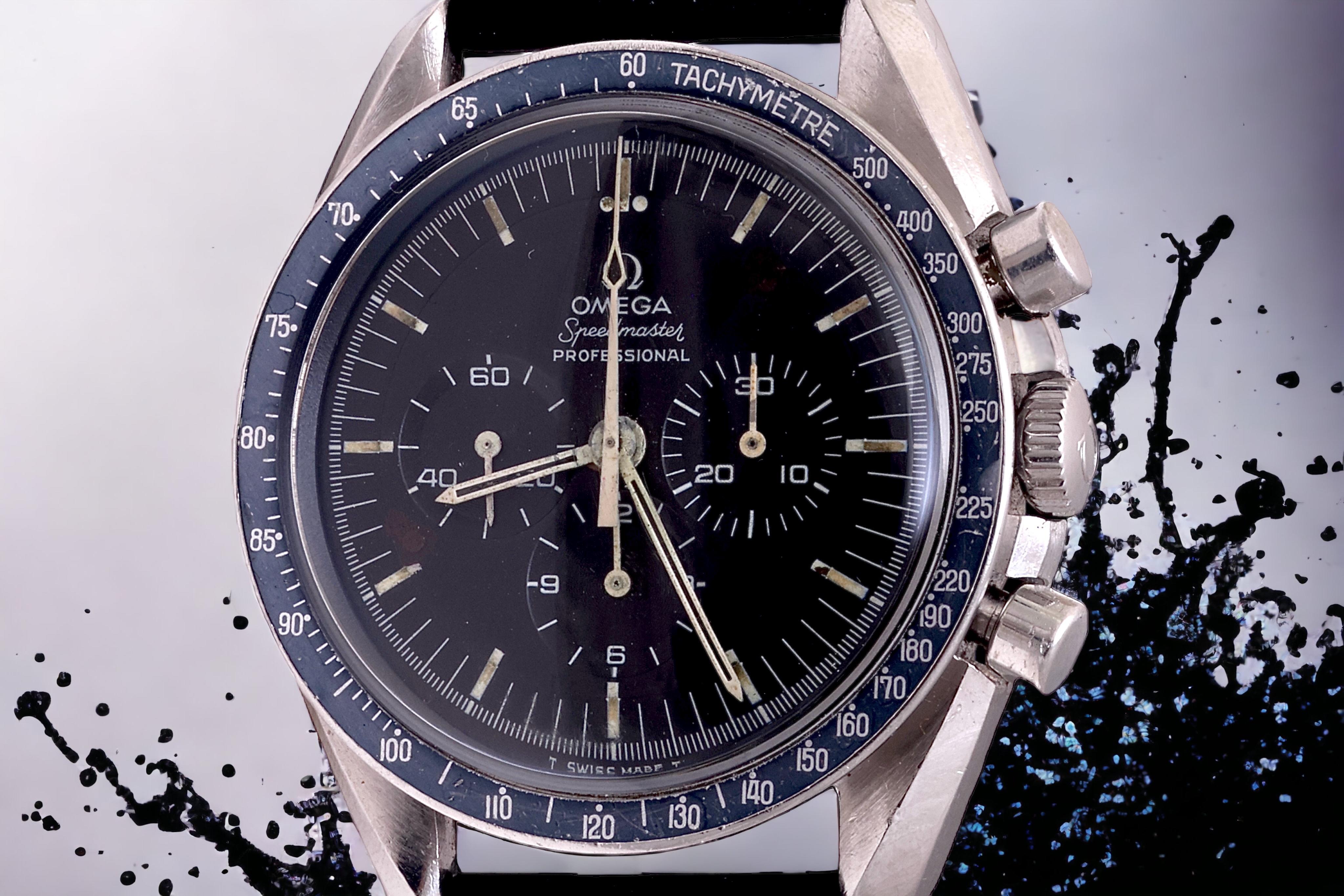 Omega Speedmaster, montre-bracelet chronographe vintage en acier des années 1970, réf. ST145.022 en vente 3