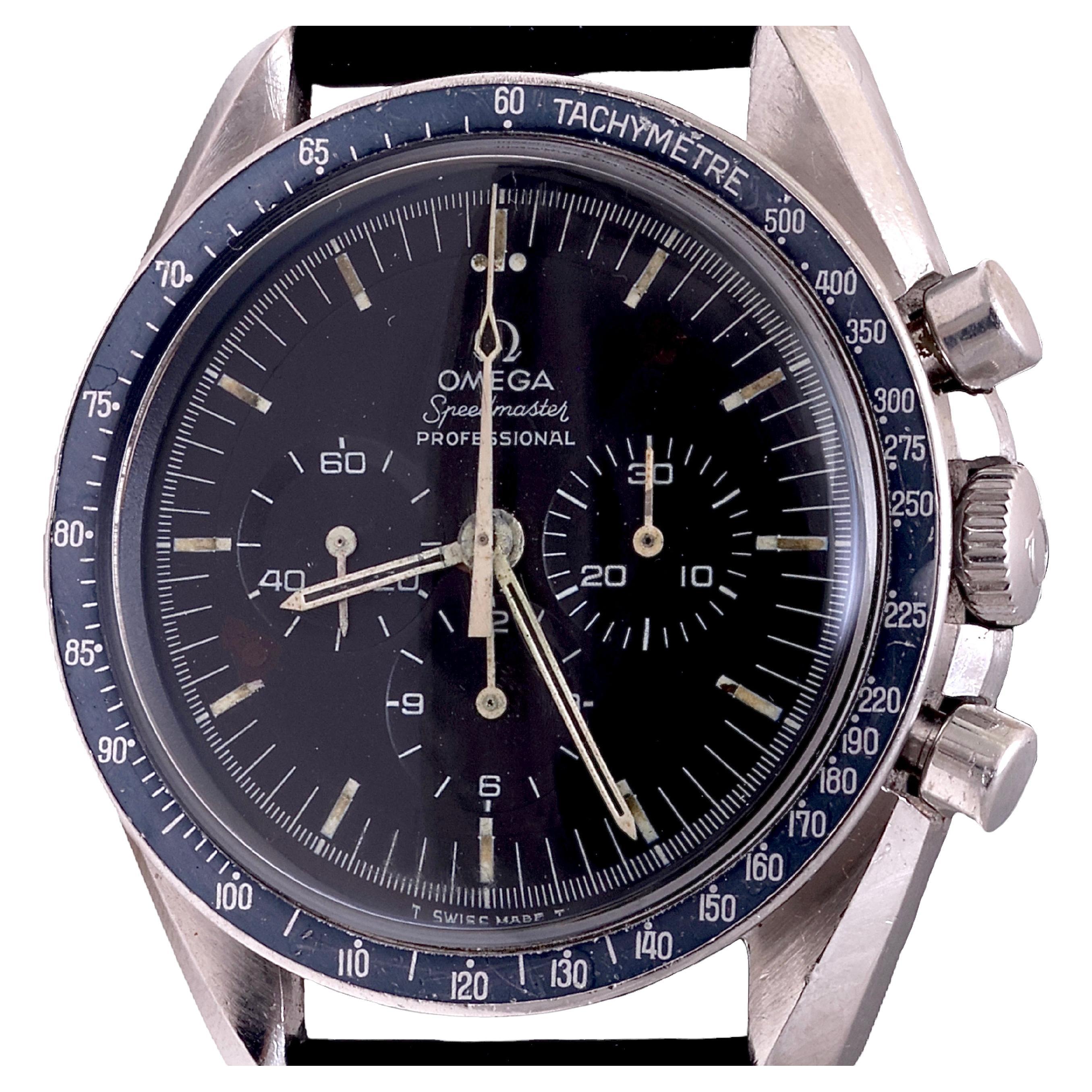 Omega Speedmaster, montre-bracelet chronographe vintage en acier des années 1970, réf. ST145.022 en vente