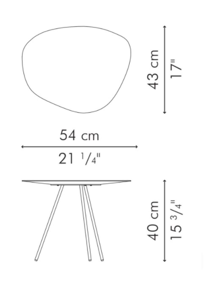 Acier Petite table basse d'extérieur en acier Pebble de Kenneth Cobonpue en vente