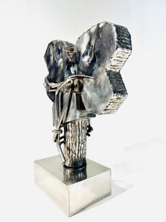 Sculpture en acier de Nicolas Vlavianos 1970