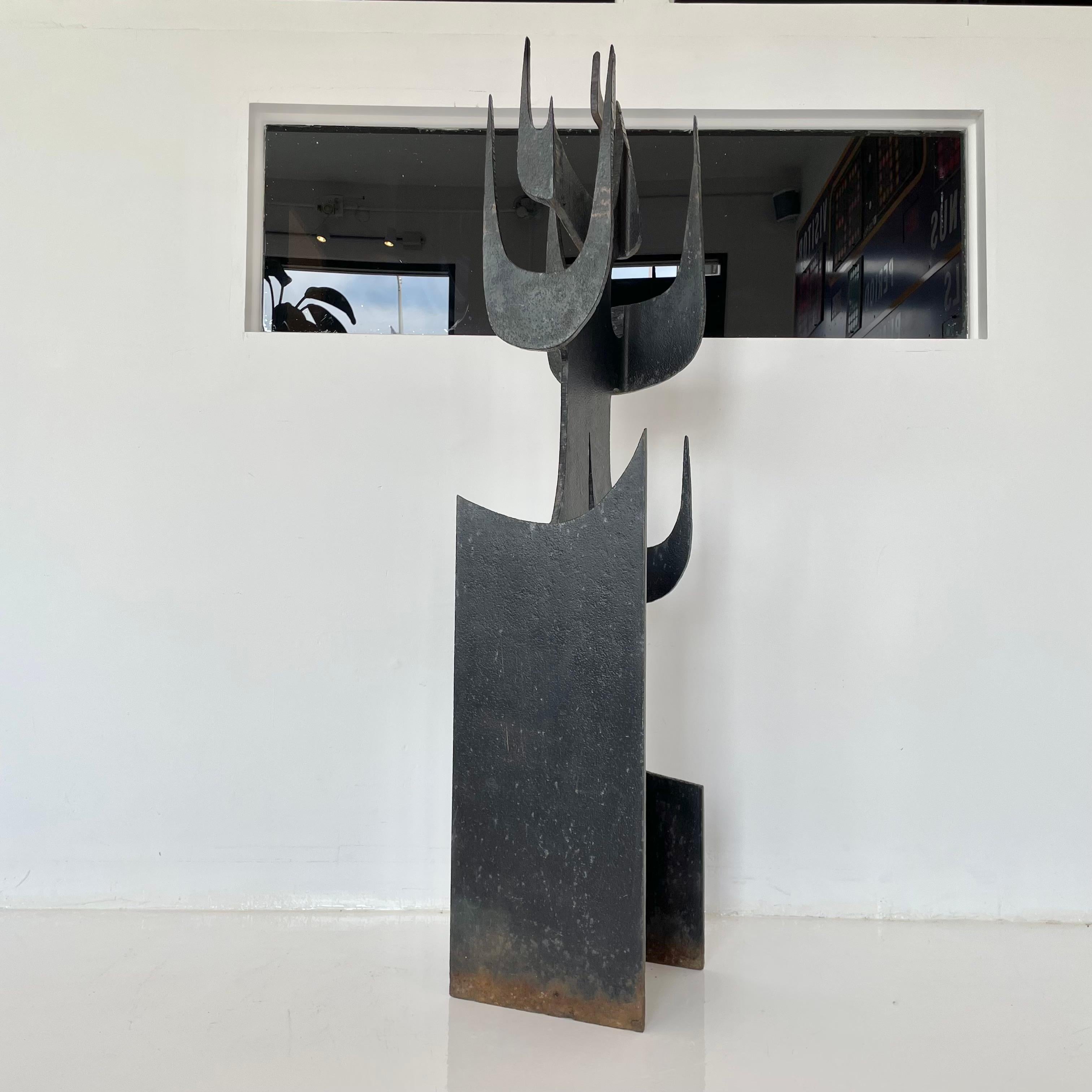 Steel Sculpture in the Style of Alexander Calder For Sale 4