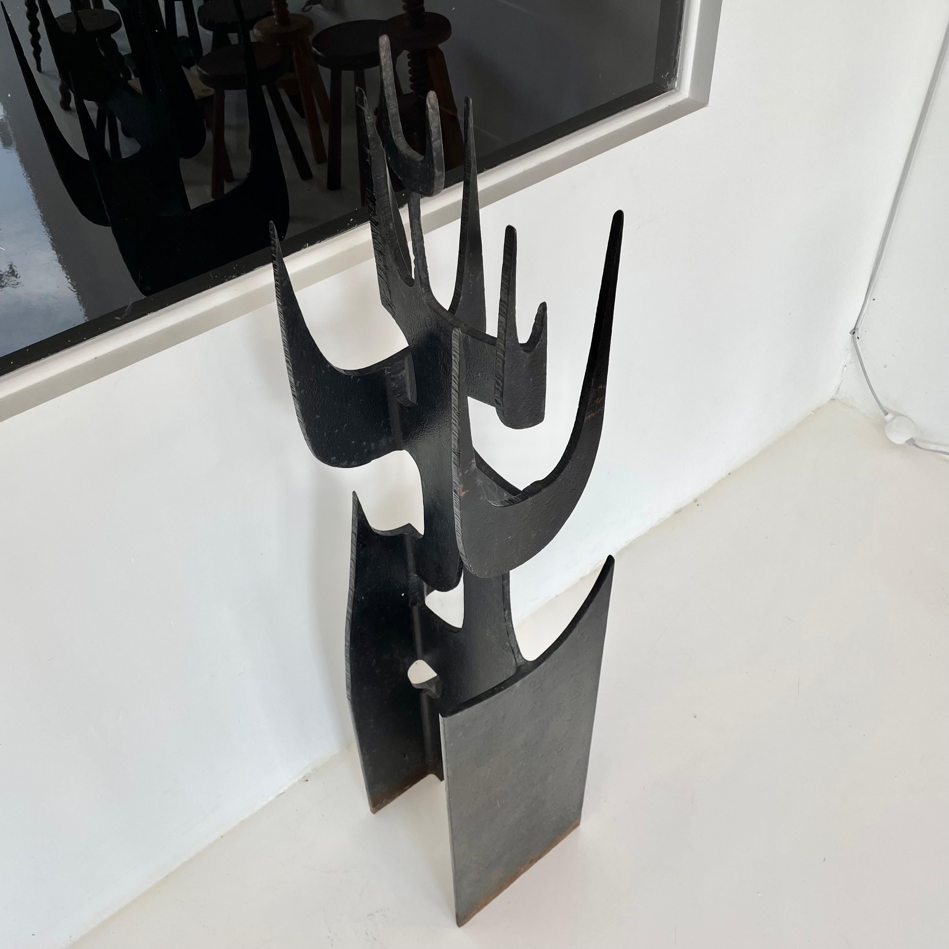 Steel Sculpture in the Style of Alexander Calder For Sale 1