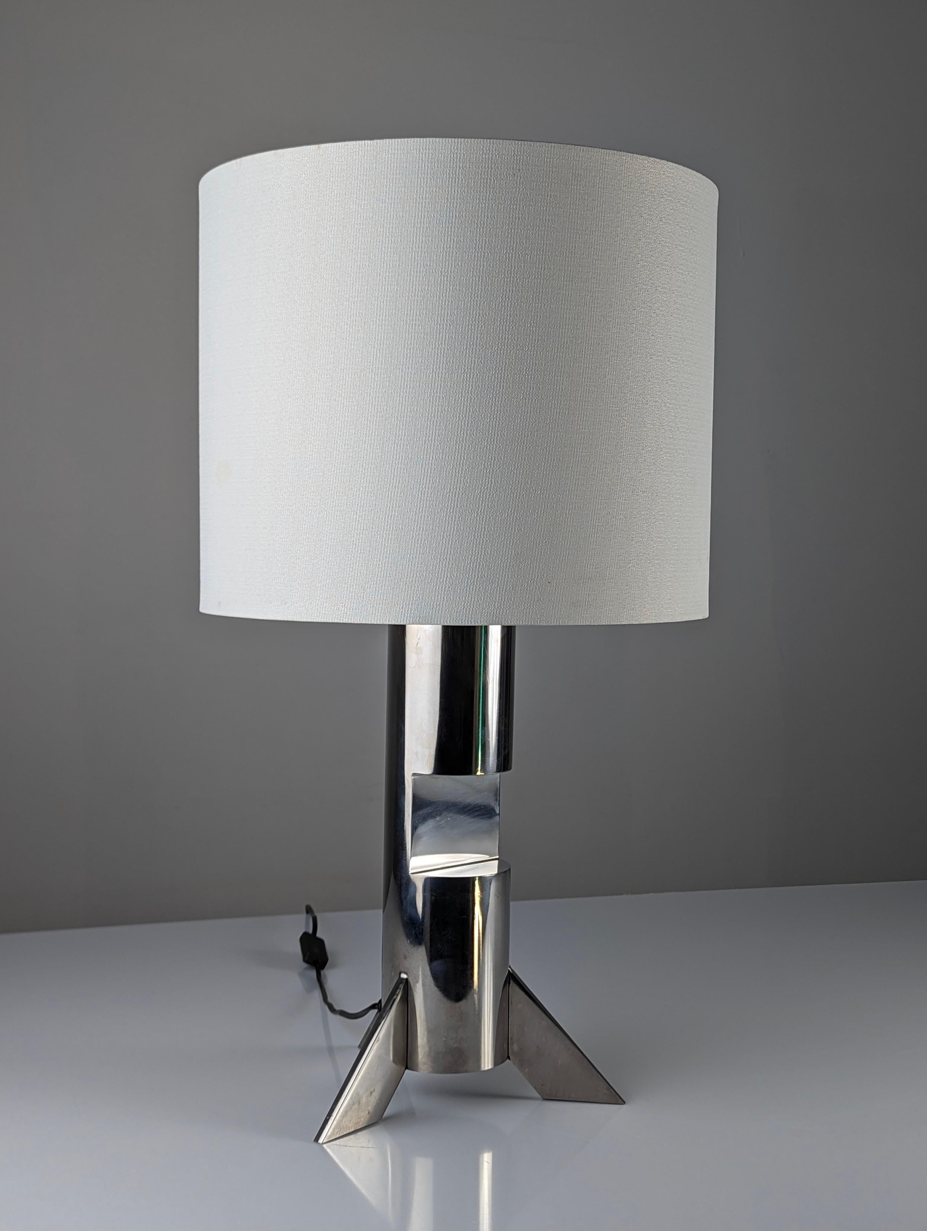 Late 20th Century Steel Sculpture Table Lamp, 1970s For Sale