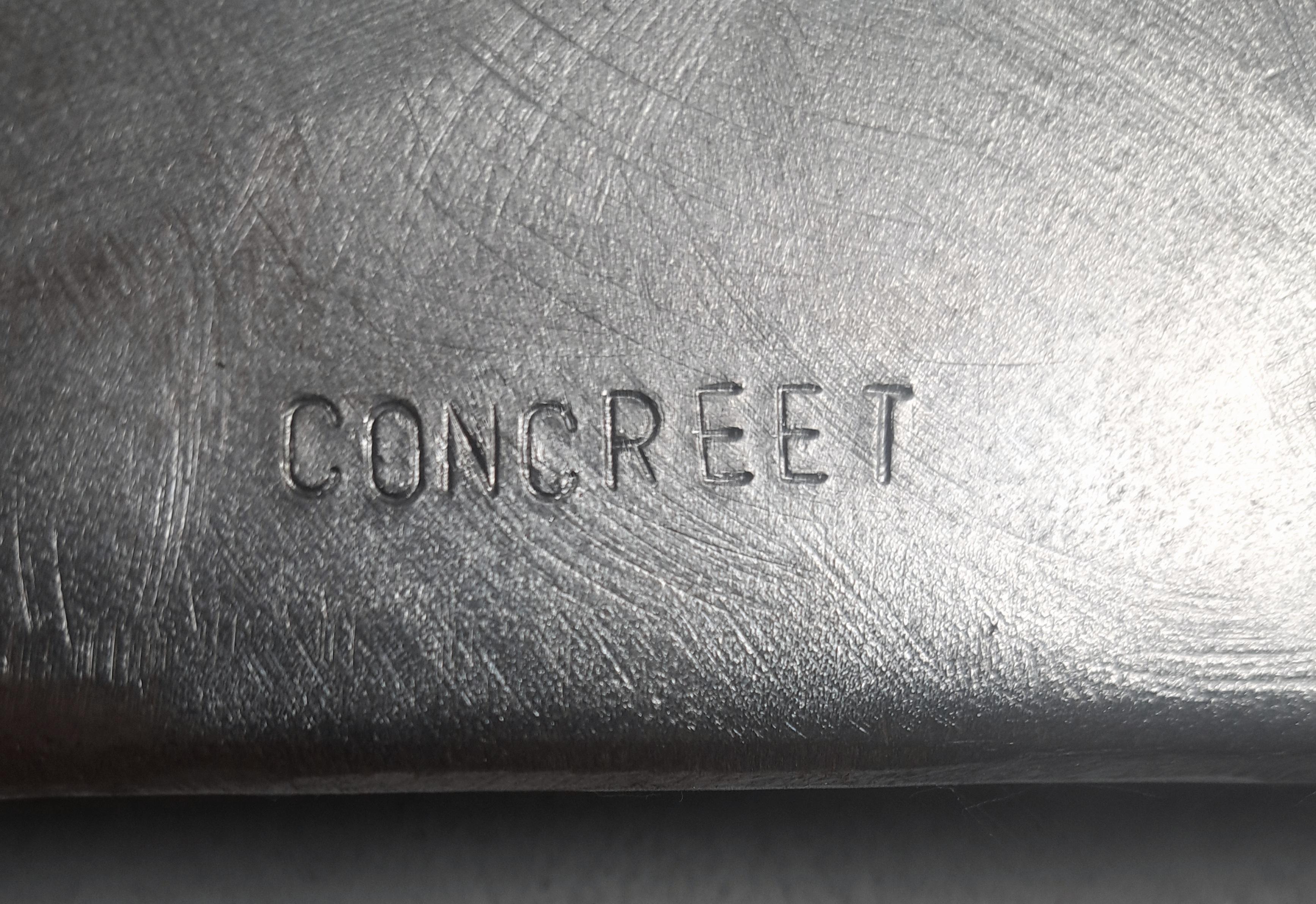 Acciaio Steele, tavolo laterale in acciaio in vendita