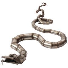 Sculpture de serpent en acier