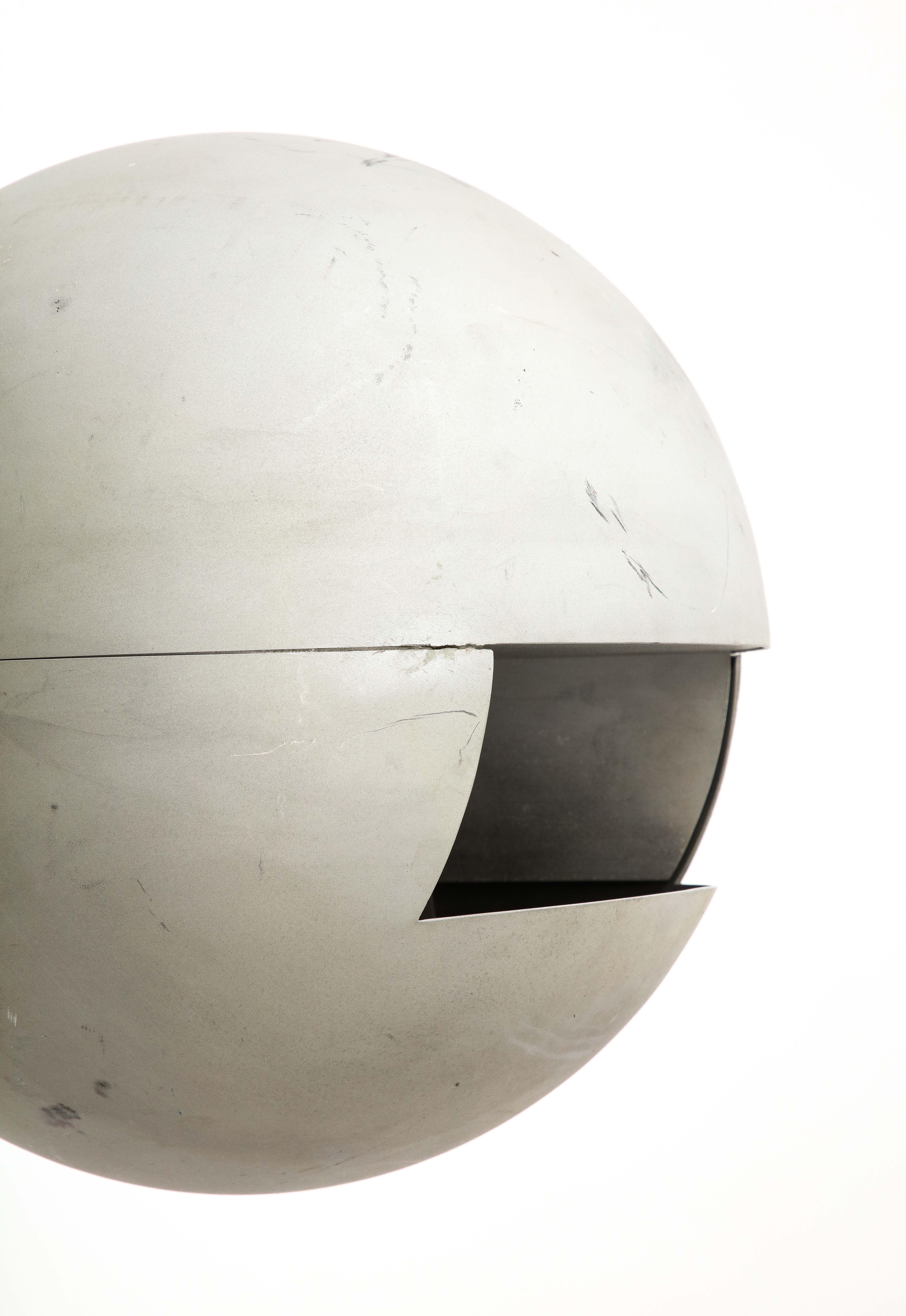 Apliques Esfera de Acero de Suecia, c. 1970 en venta 10